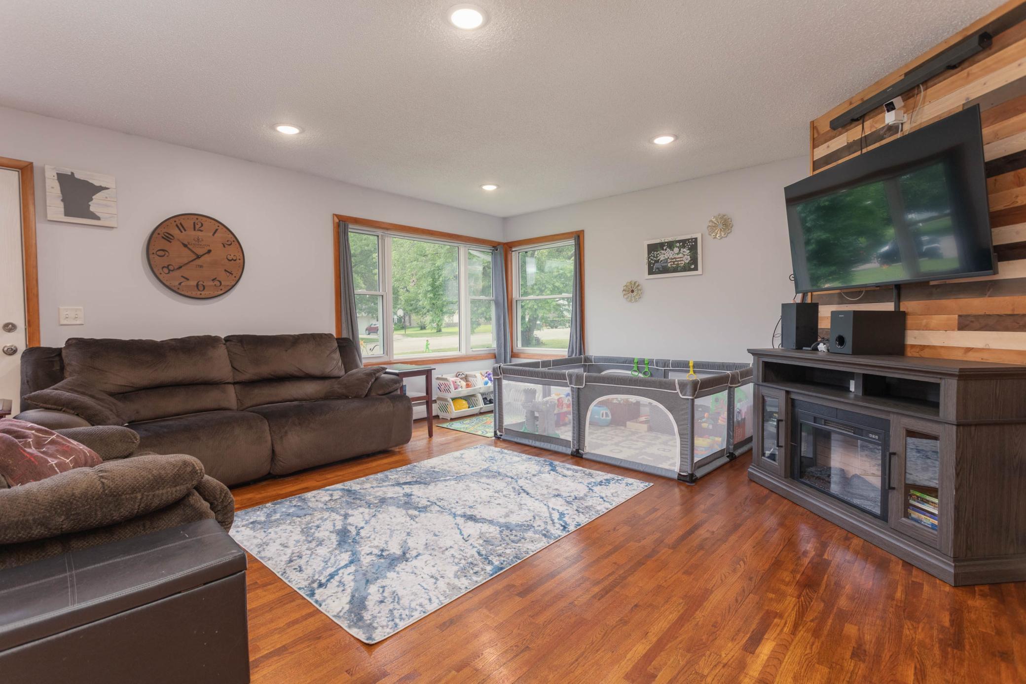 104 4th Street E, Brandon MN 56315 - Photo 8 of 25
