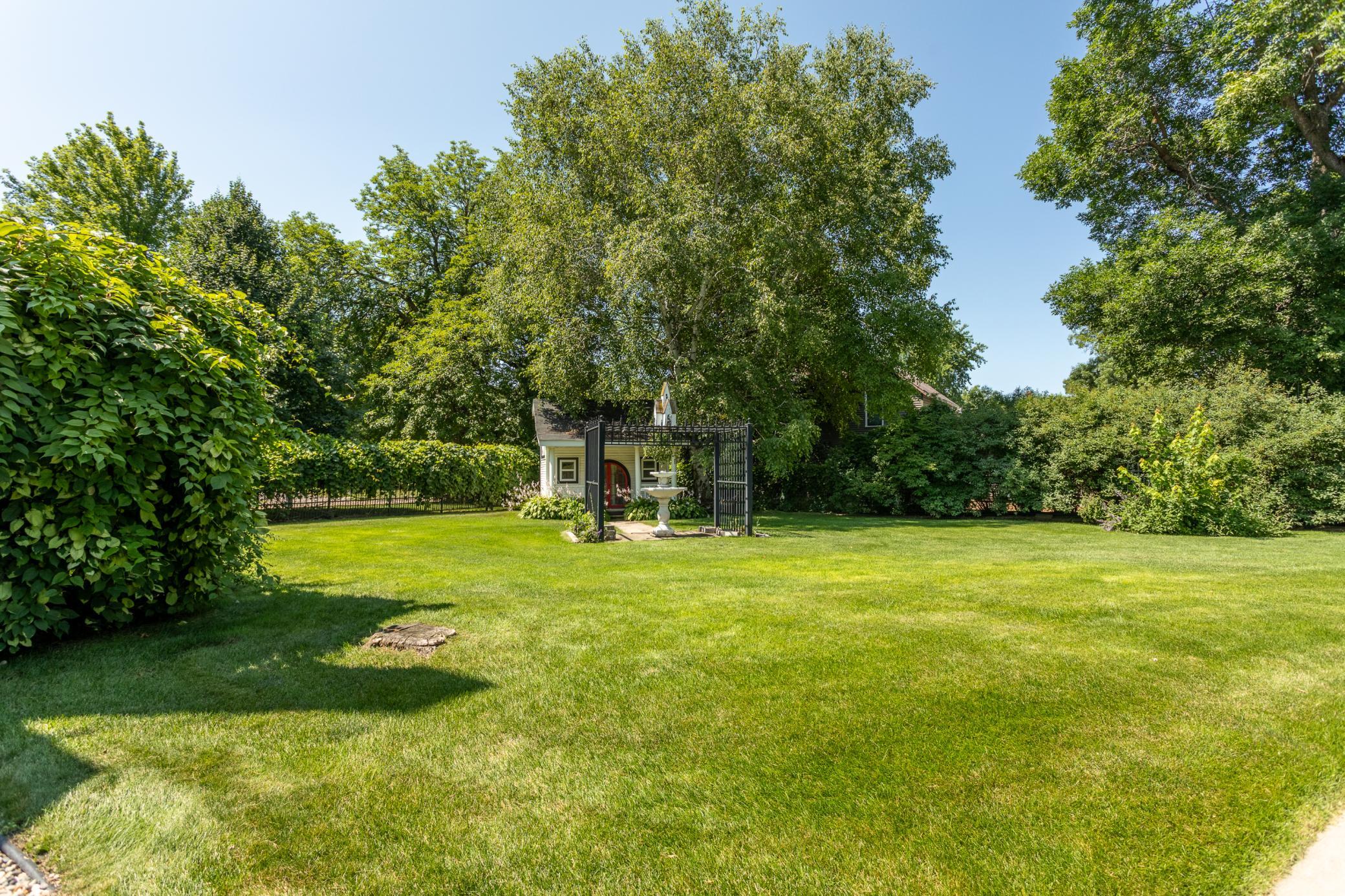 1902 single family home for sale at 721 6th Avenue E in Alexandria, MN — 6 bed, 4 bath (photo 27 of 119)