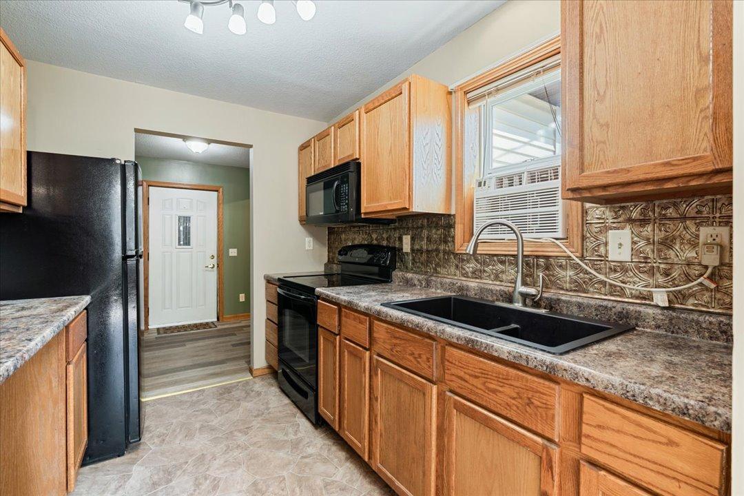 711 SE 13th Street, Brainerd MN 56401 - Photo 7 of 27