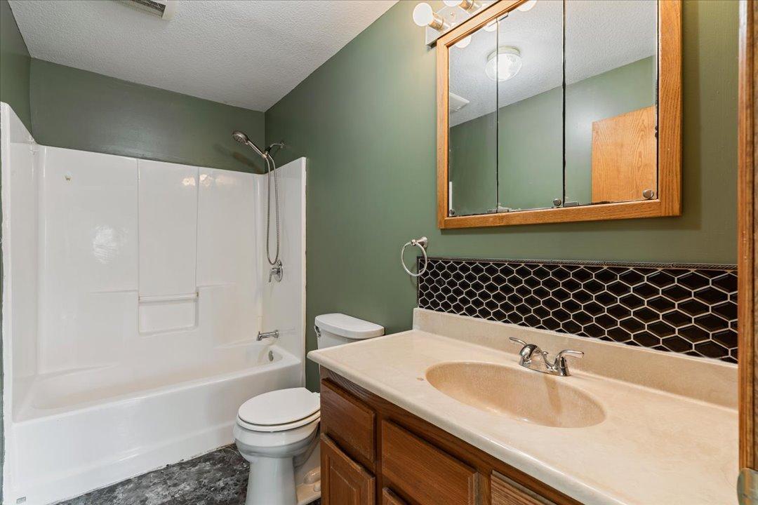 711 SE 13th Street, Brainerd MN 56401 - Photo 10 of 27