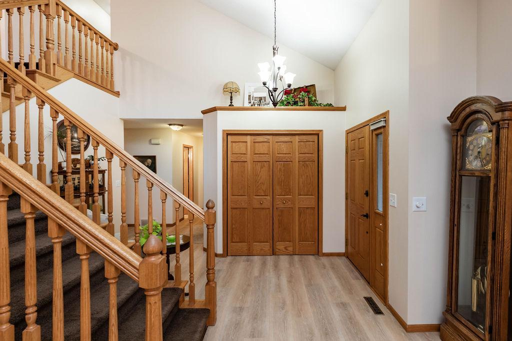 3126 37 1/2 Avenue S, Fargo ND 58104 - Photo 6 of 43