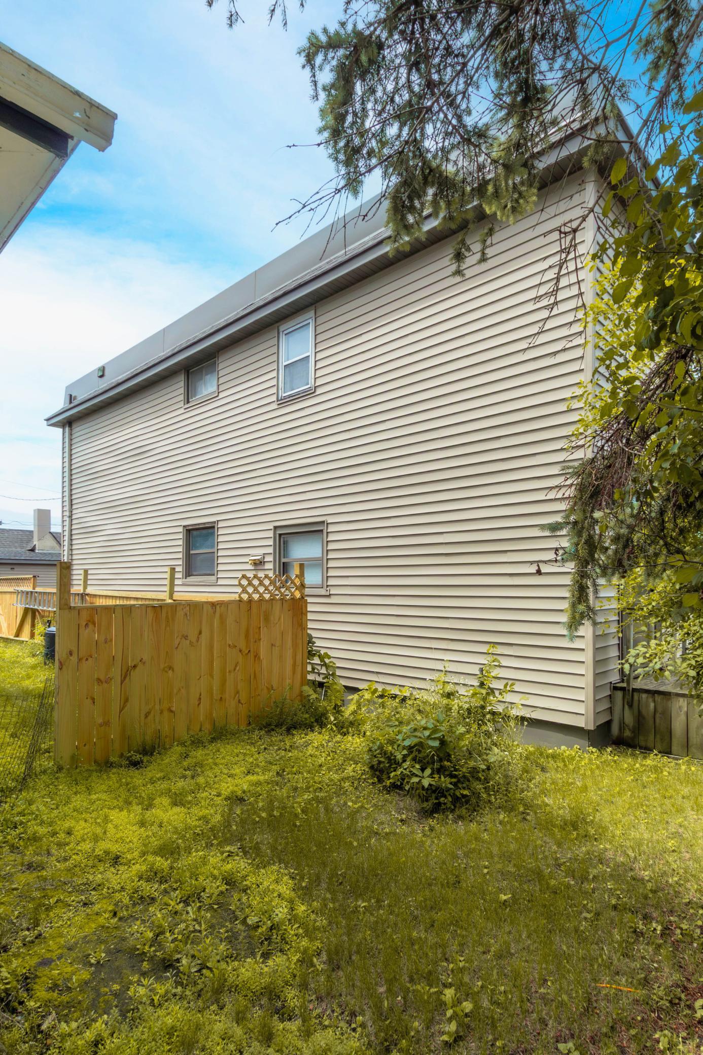 721 Beltrami Avenue NW, Bemidji MN 56601 - Photo 4 of 35