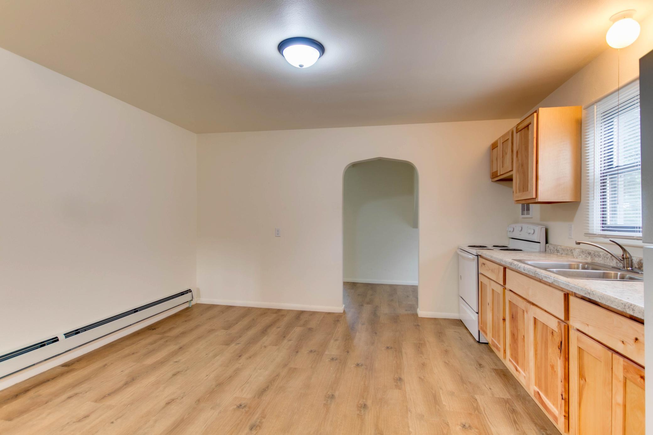 721 Beltrami Avenue NW, Bemidji MN 56601 - Photo 7 of 35