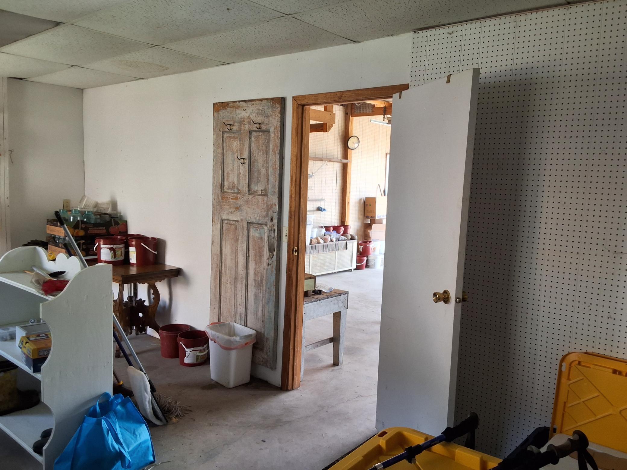 417 4th Street, Wyndmere ND 58081 - Photo 14 of 28