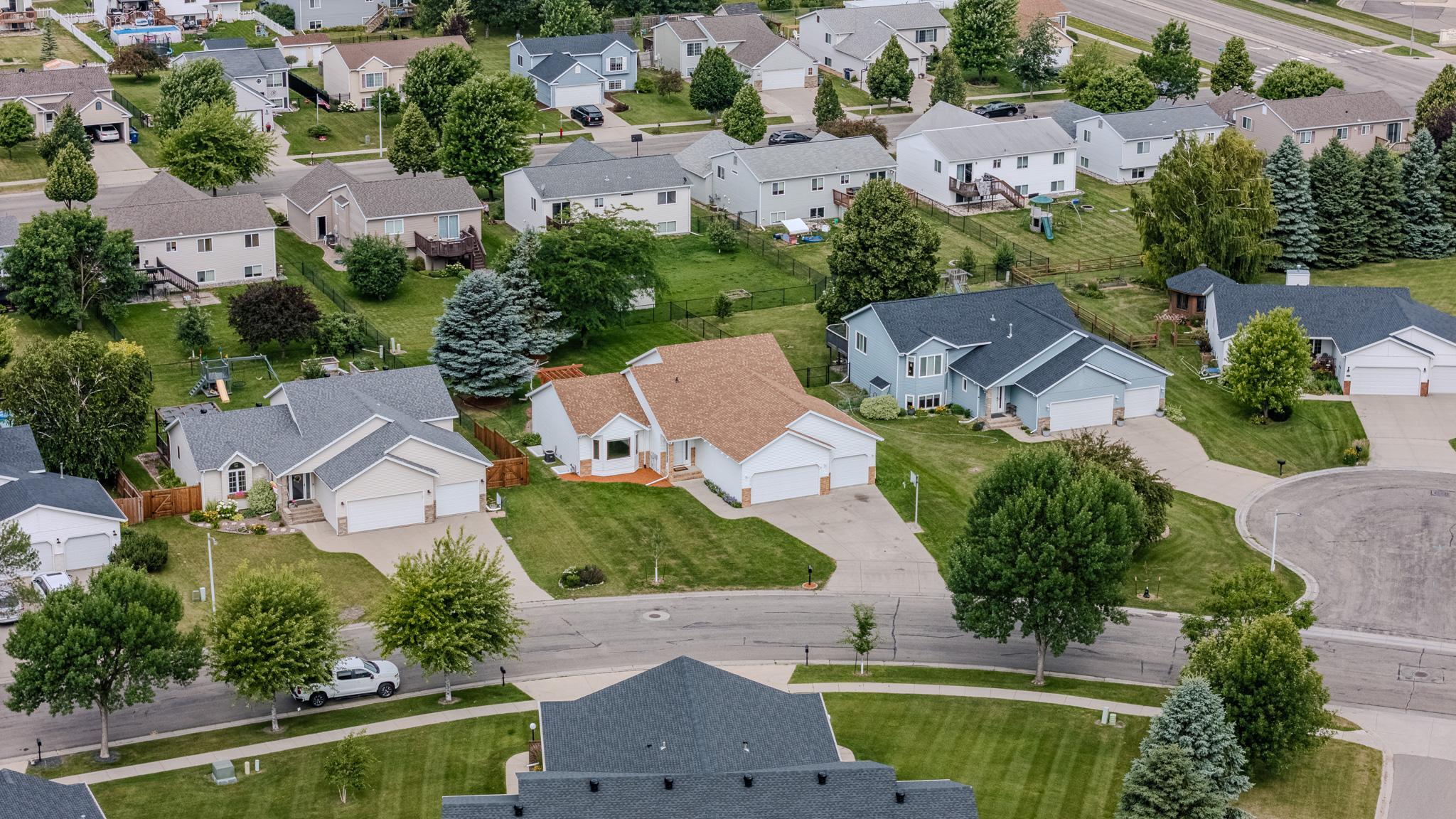 3317 Westmoor Drive, Moorhead MN 56560 - Photo 6 of 45