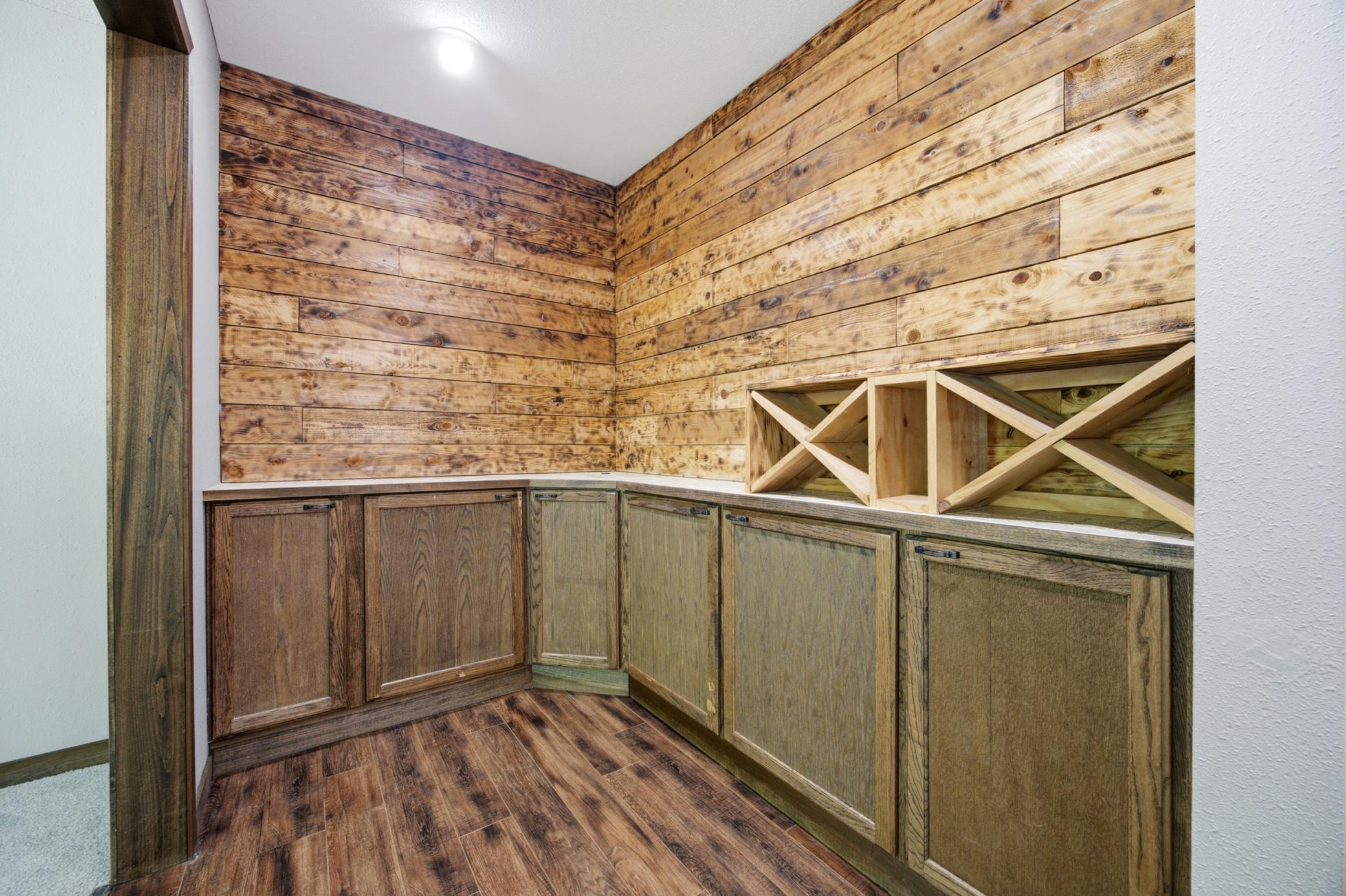 1976 single family home for sale at 1426 23rd Street S in Fargo, ND — 4 bed, 4 bath (photo 17 of 58)