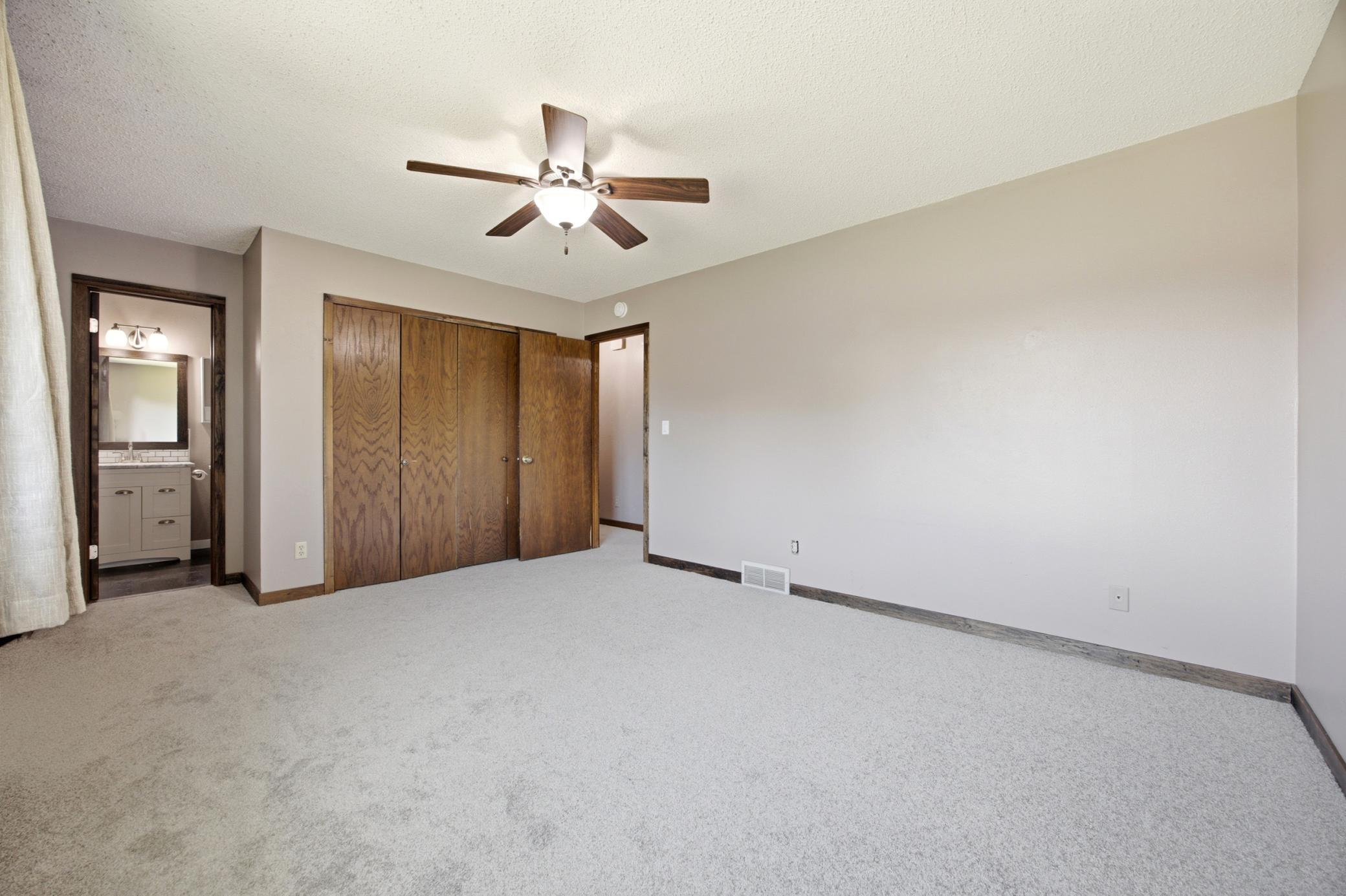 1976 single family home for sale at 1426 23rd Street S in Fargo, ND — 4 bed, 4 bath (photo 29 of 58)