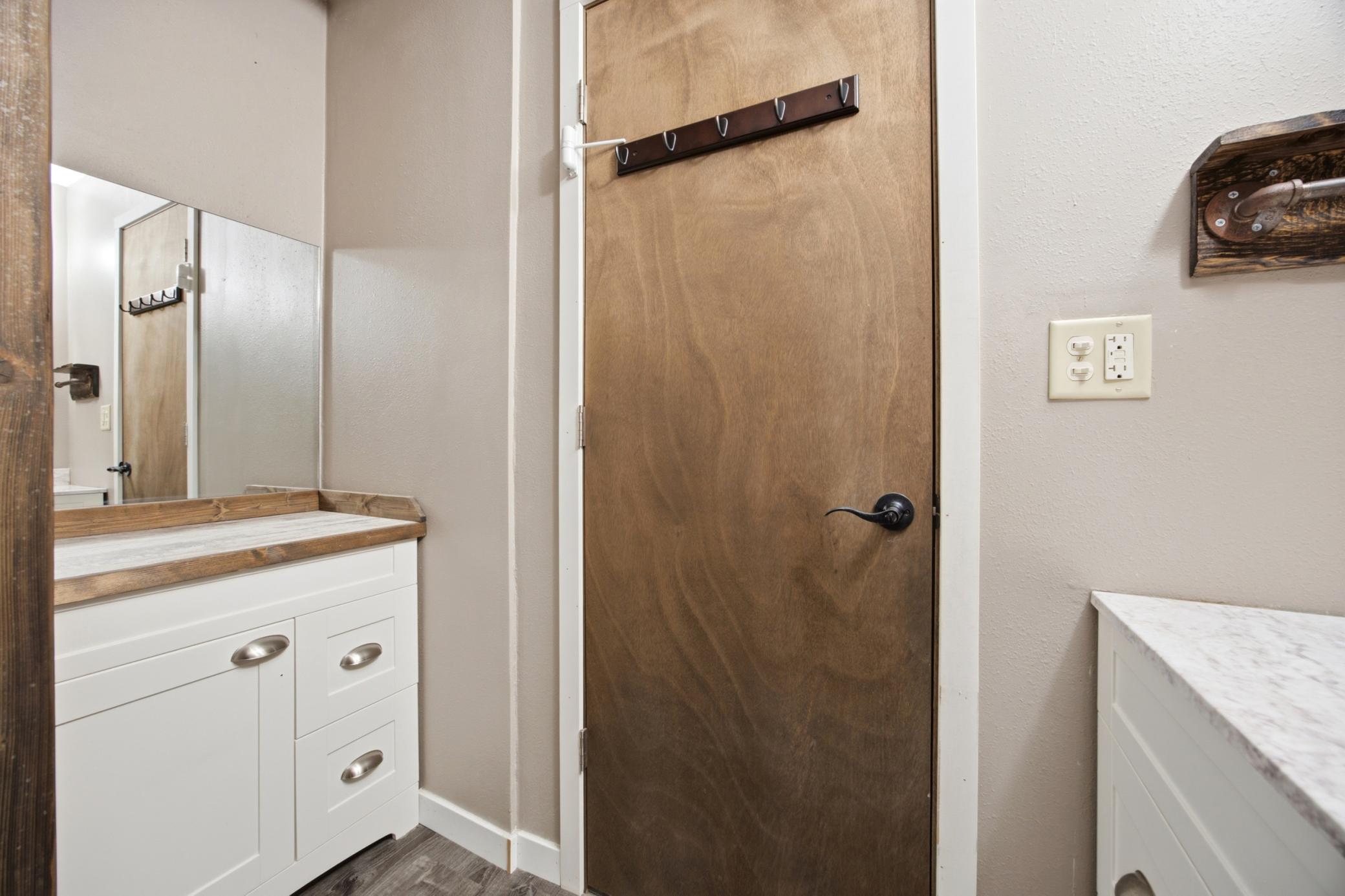 1976 single family home for sale at 1426 23rd Street S in Fargo, ND — 4 bed, 4 bath (photo 35 of 58)