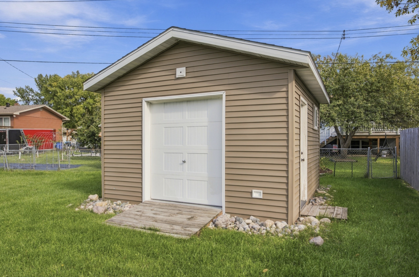 1976 single family home for sale at 1426 23rd Street S in Fargo, ND — 4 bed, 4 bath (photo 50 of 58)