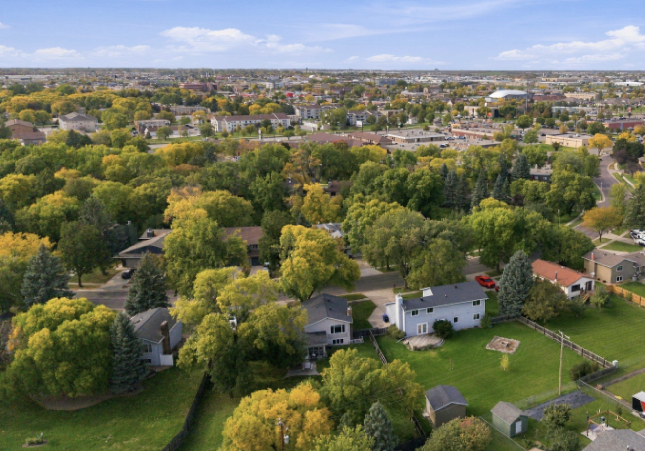 1976 single family home for sale at 1426 23rd Street S in Fargo, ND — 4 bed, 4 bath (photo 56 of 58)