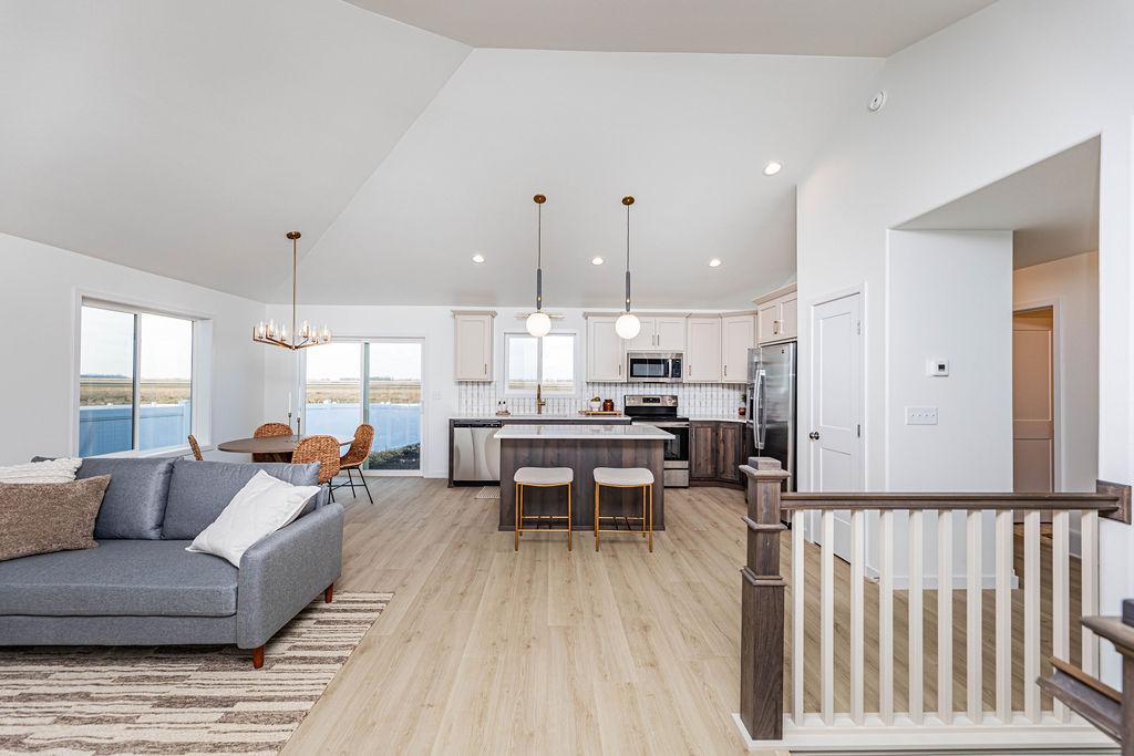 2026 single family home for sale at 2563 Golden Lane S in Fargo, ND — 4 bed, 3 bath (photo 2 of 27)