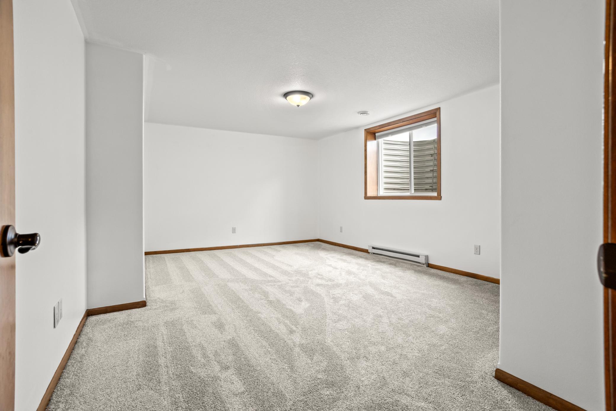 3712 11th S Avenue, Moorhead MN 56560 - Photo 29 of 33