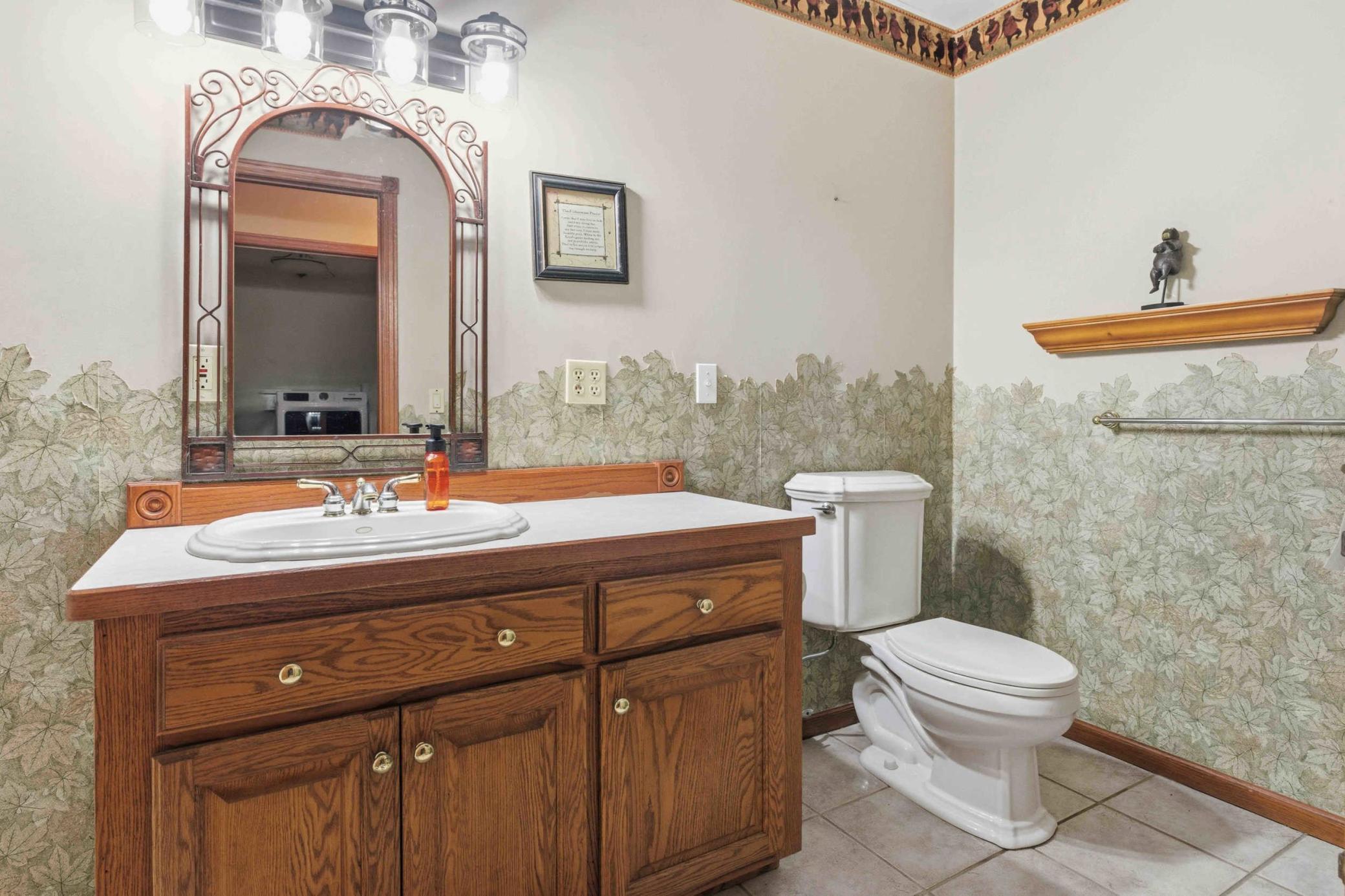1998 single family home for sale at 14438 Cedarleaf Point Road in Brainerd, MN — 3 bed, 3 bath (photo 16 of 49)