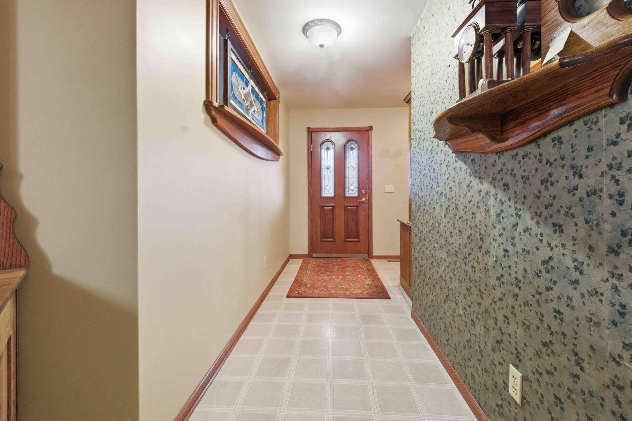 1998 single family home for sale at 14438 Cedarleaf Point Road in Brainerd, MN — 3 bed, 3 bath (photo 20 of 49)