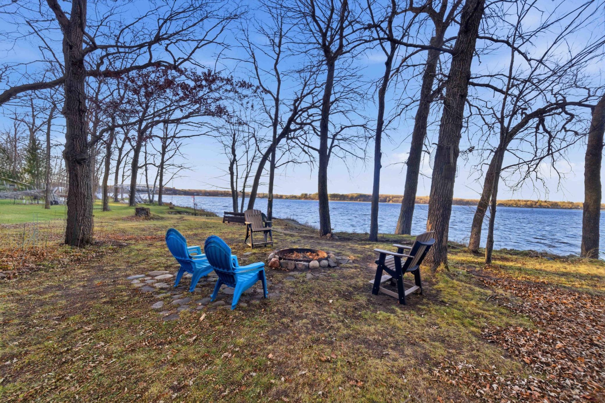 1998 single family home for sale at 14438 Cedarleaf Point Road in Brainerd, MN — 3 bed, 3 bath (photo 48 of 49)
