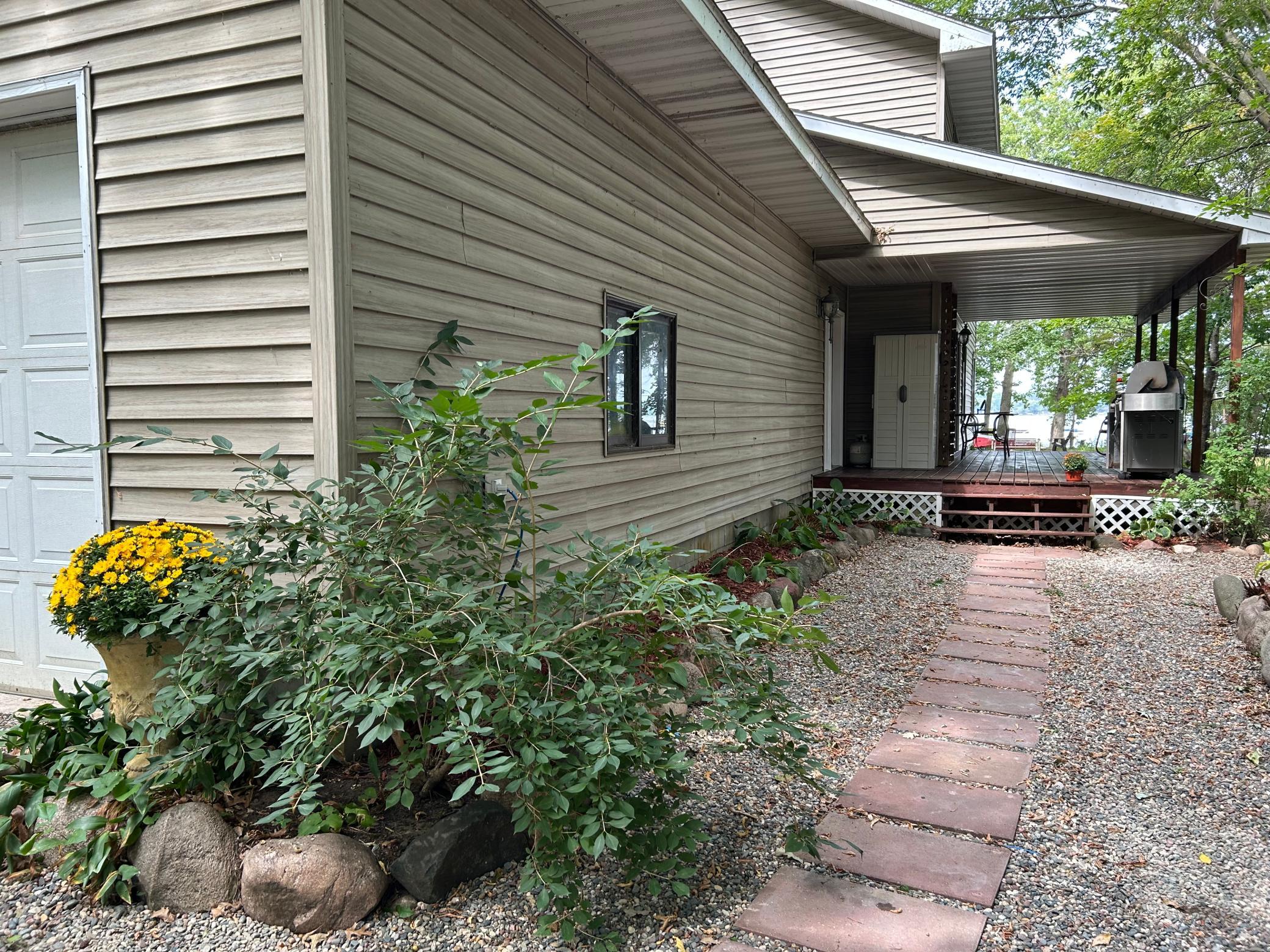 1998 single family home for sale at 14438 Cedarleaf Point Road in Brainerd, MN — 3 bed, 3 bath (photo 39 of 45)