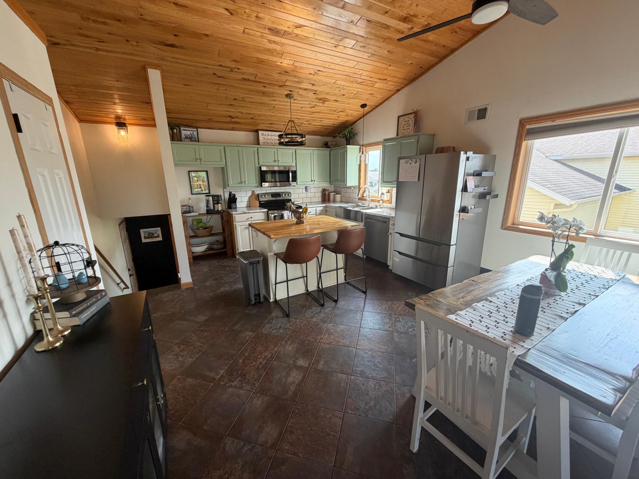 308 Homestead Street, Detroit Lakes MN 56501 - Photo 2 of 17