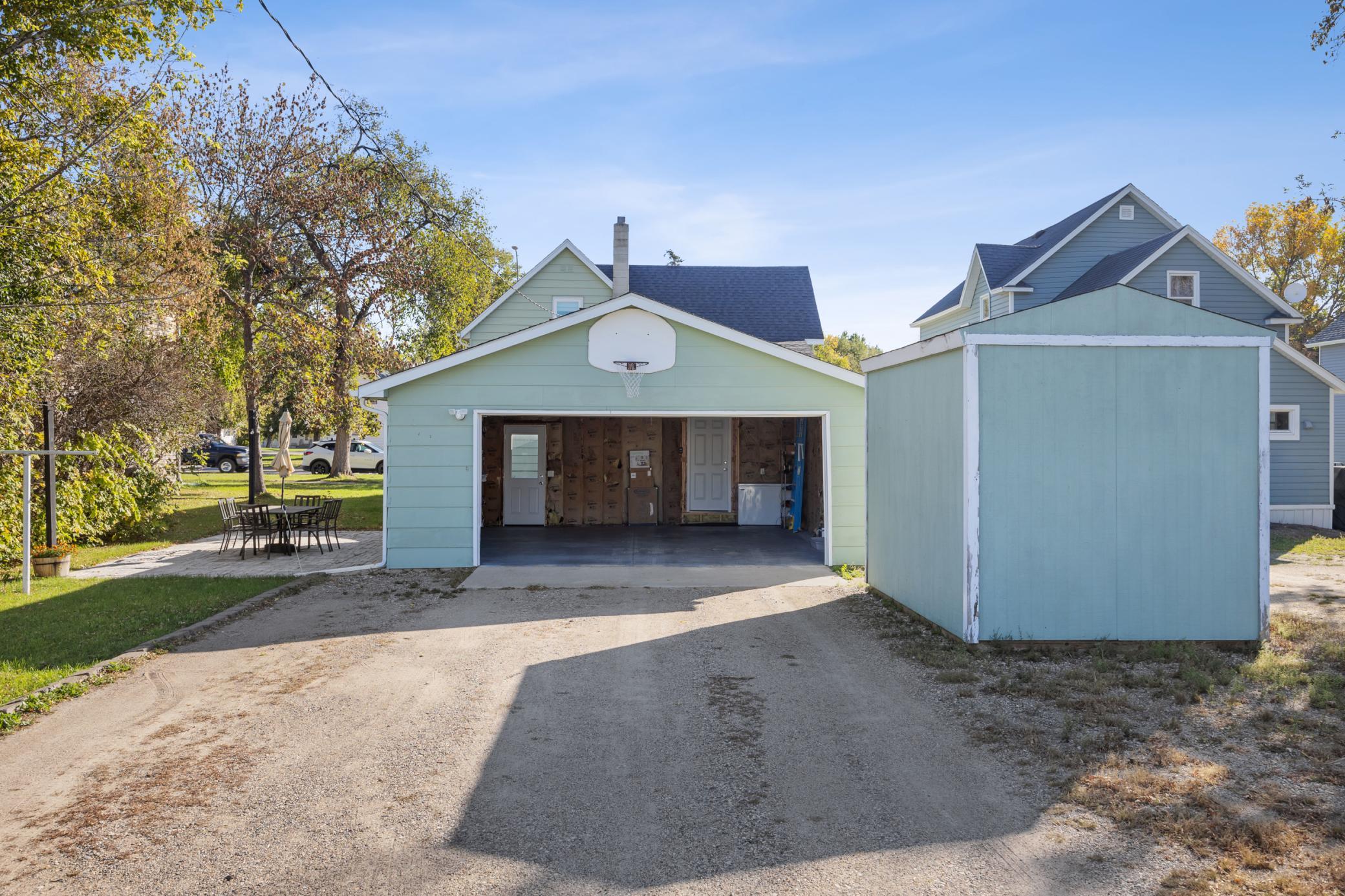 1894 single family home for sale at 312 Langer Avenue S in Casselton, ND — 3 bed, 2 bath (photo 26 of 27)