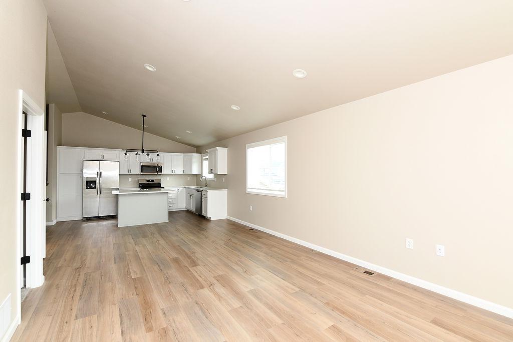 1125 60th W Avenue, West Fargo ND 58078 - Photo 8 of 24