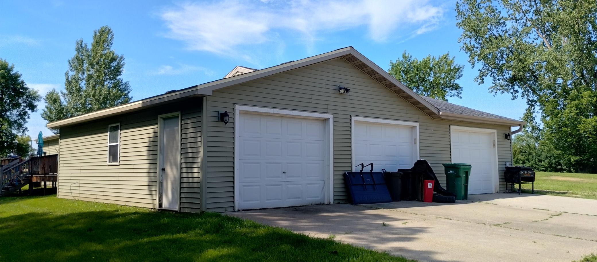 20270 Harmony Road, Fergus Falls MN 56537 - Photo 25 of 44