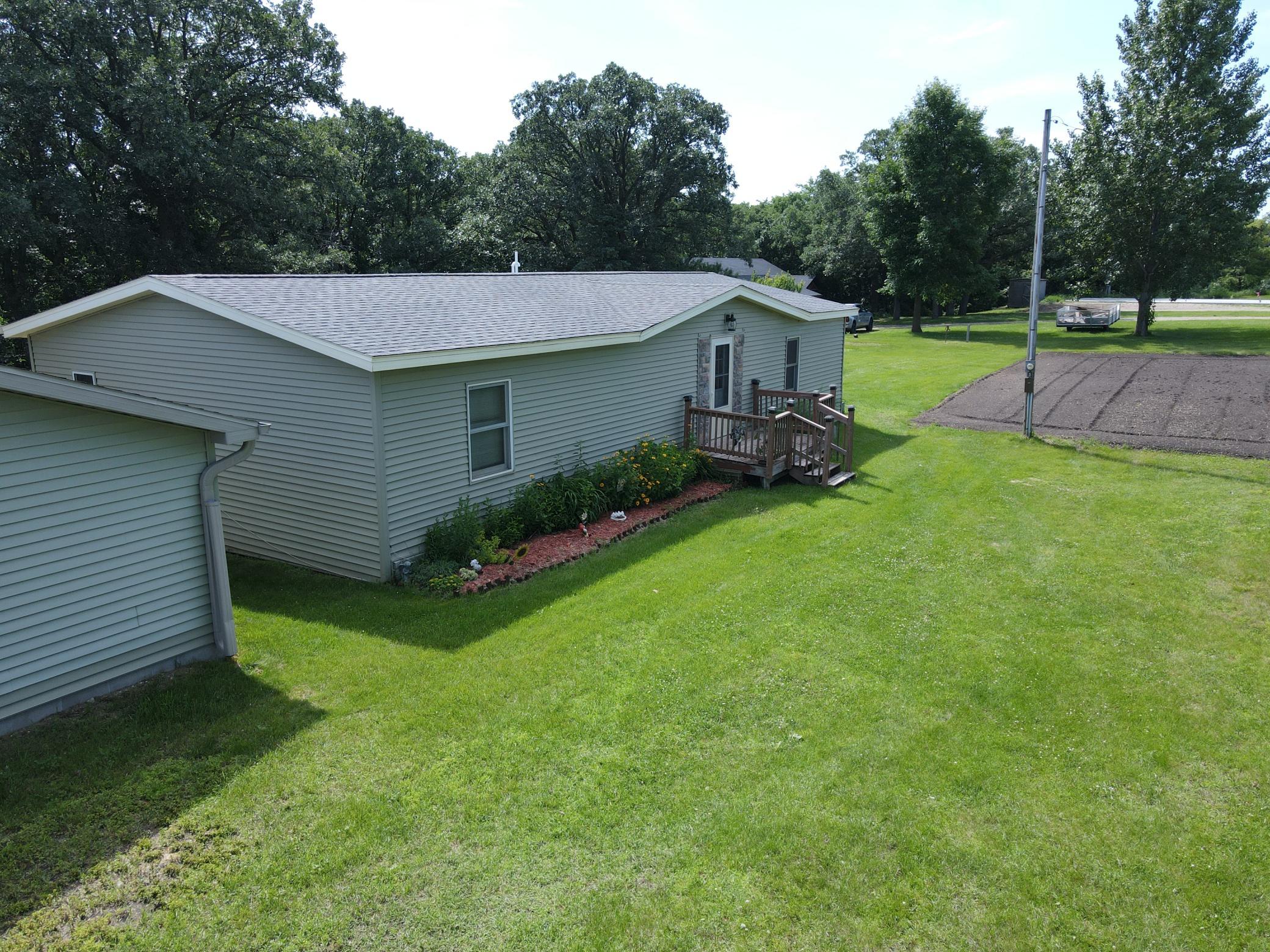 1988 single family home for sale at 20270 Harmony Road in Fergus Falls, MN — 3 bed, 2 bath