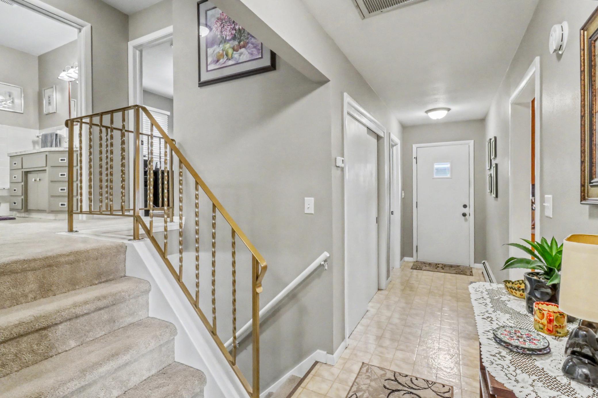 1965 single family home for sale at 201 29th Avenue N in Fargo, ND — 4 bed, 3 bath (photo 19 of 36)