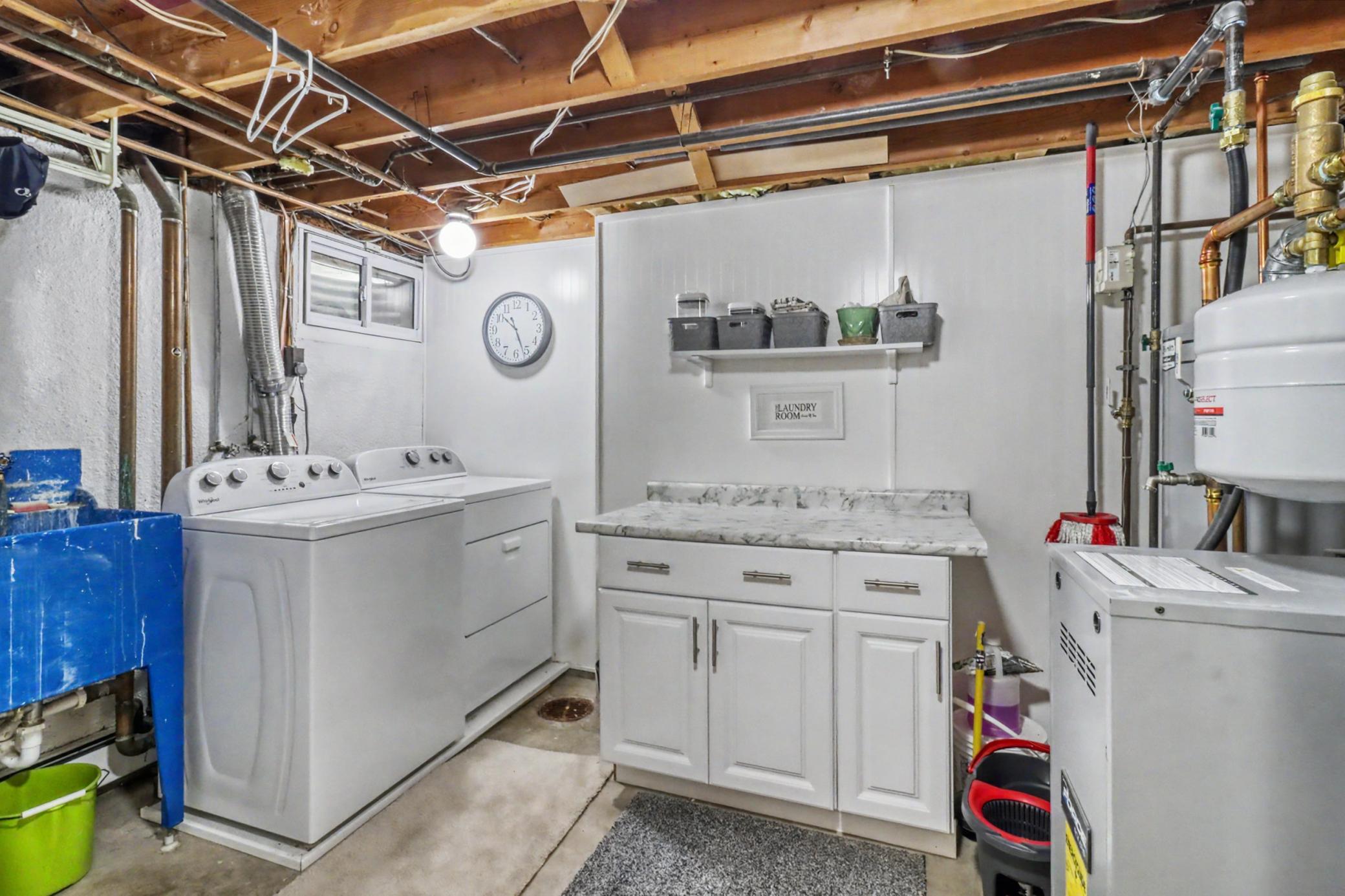 1965 single family home for sale at 201 29th Avenue N in Fargo, ND — 4 bed, 3 bath (photo 25 of 36)