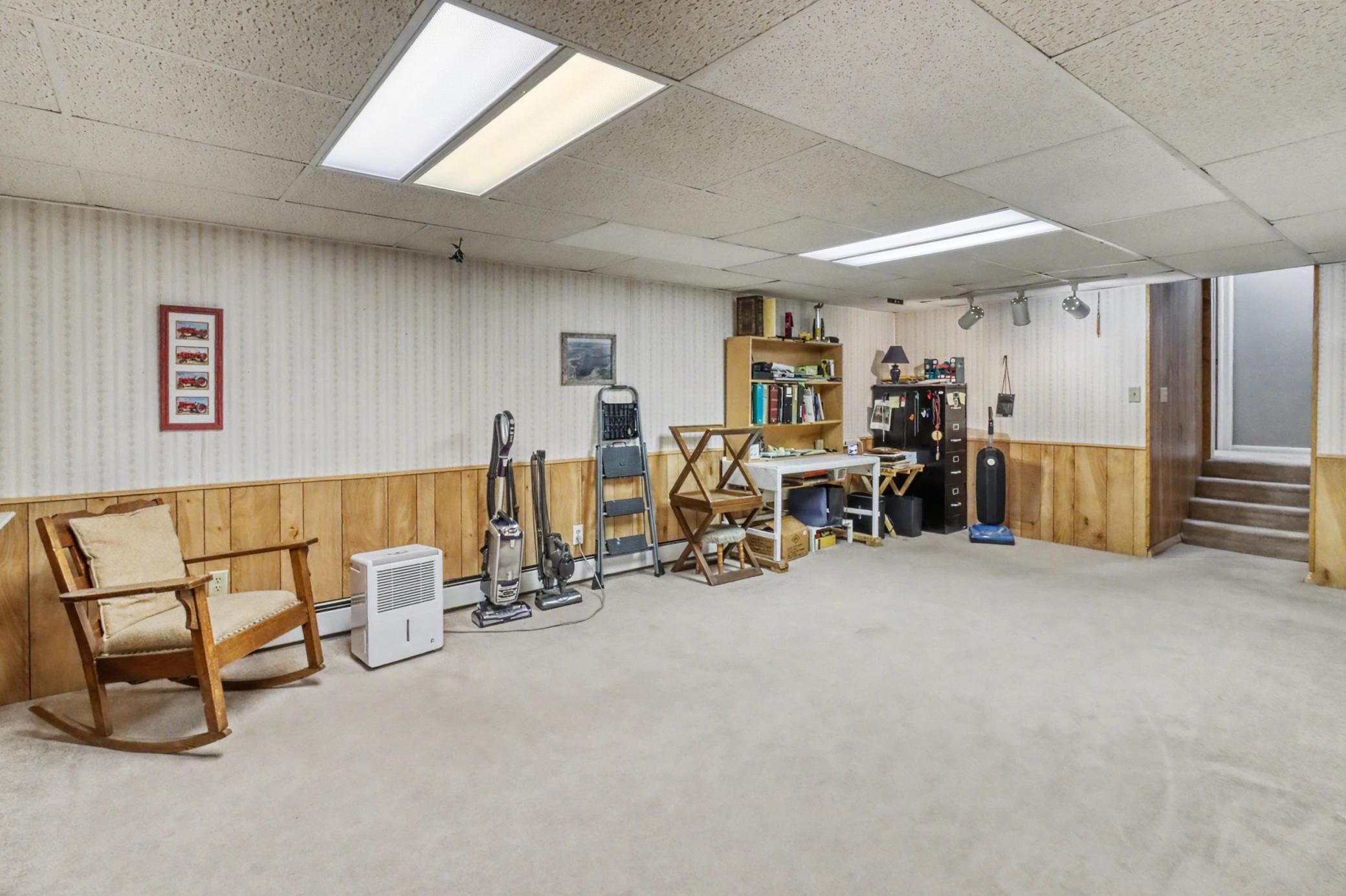 1965 single family home for sale at 201 29th Avenue N in Fargo, ND — 4 bed, 3 bath (photo 28 of 36)