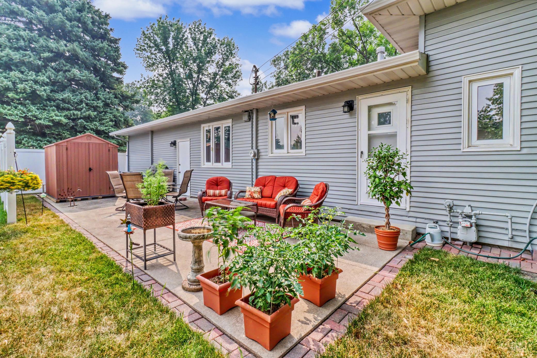 1965 single family home for sale at 201 29th Avenue N in Fargo, ND — 4 bed, 3 bath (photo 35 of 36)