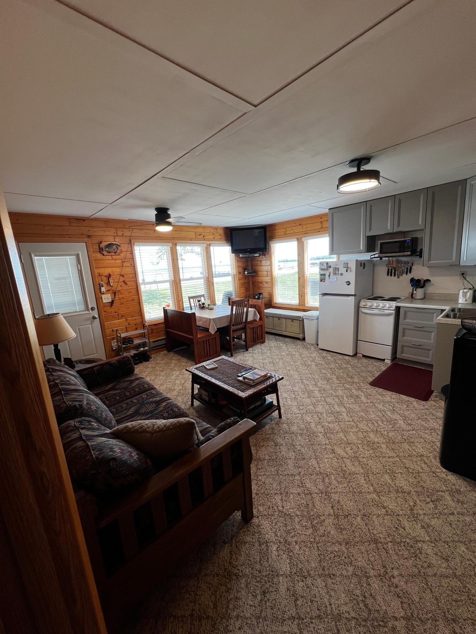 1208 E Lake Street, Osakis MN 56360 - Photo 12 of 28