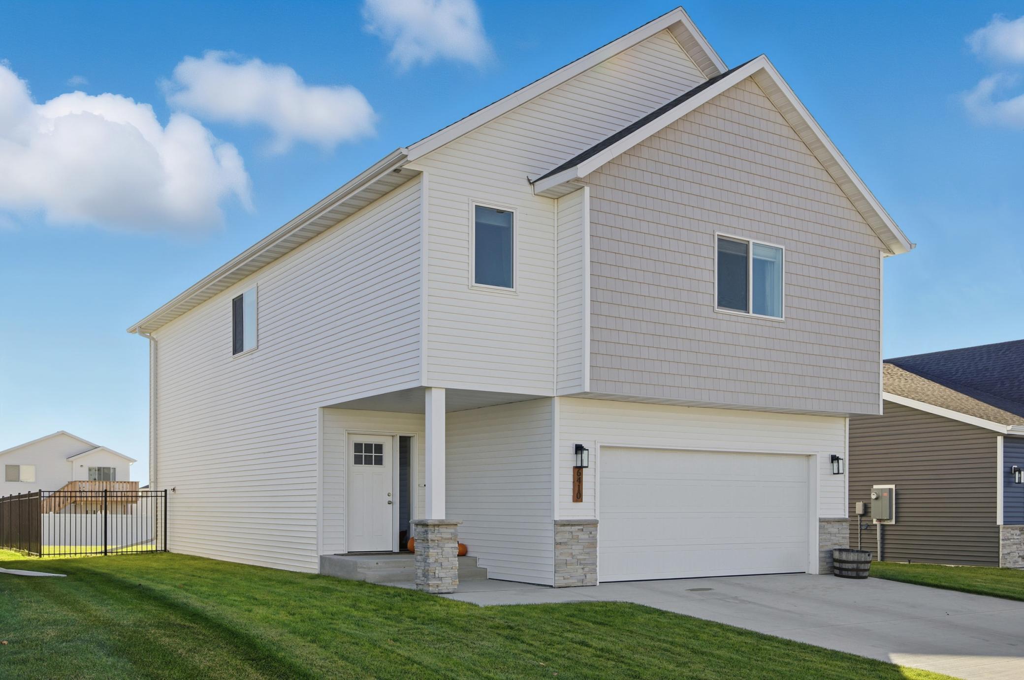 6410 82nd Avenue S, Horace ND 58047 - Photo 2 of 26