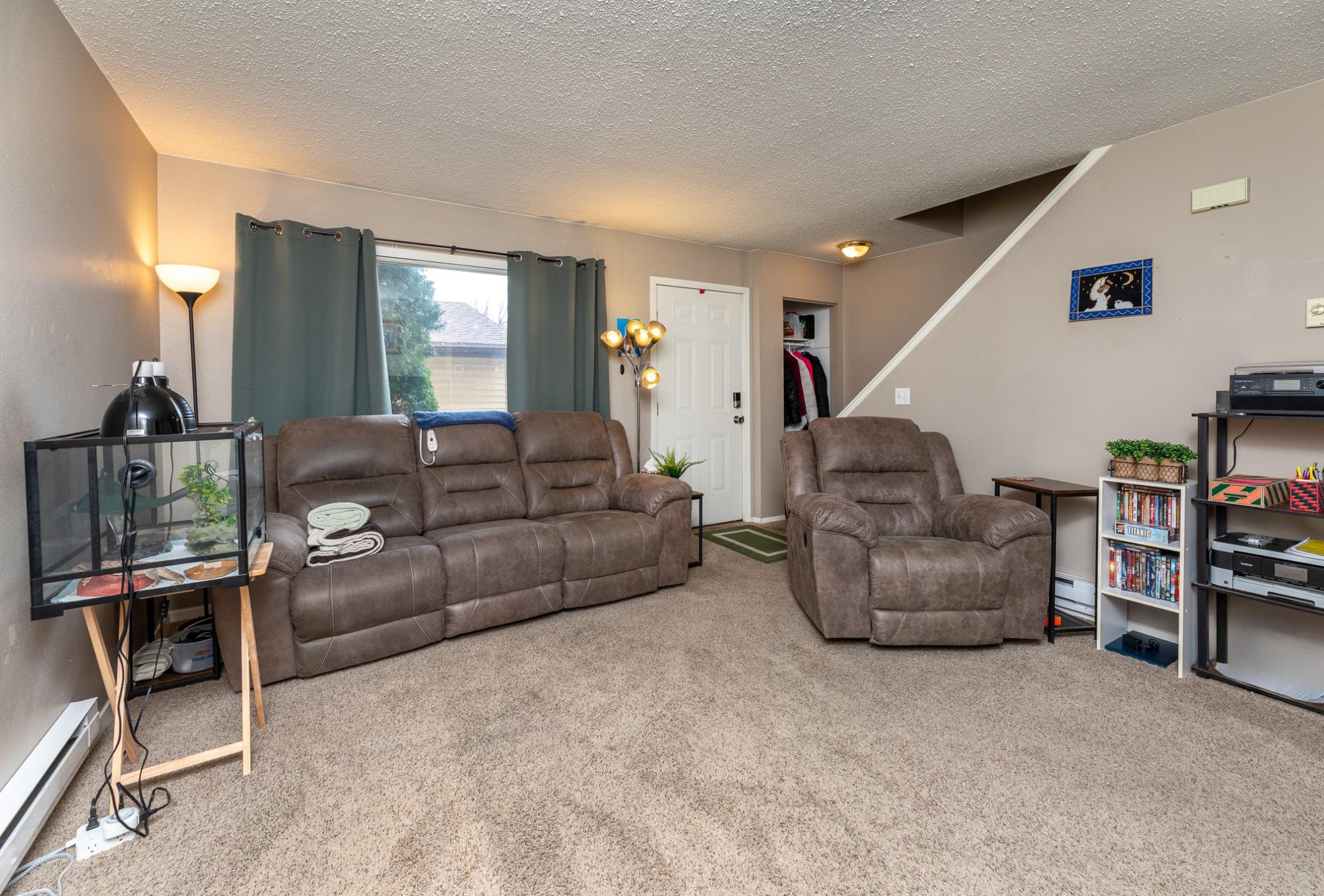 204 5th Street NW, West Fargo ND 58078 - Photo 6 of 33