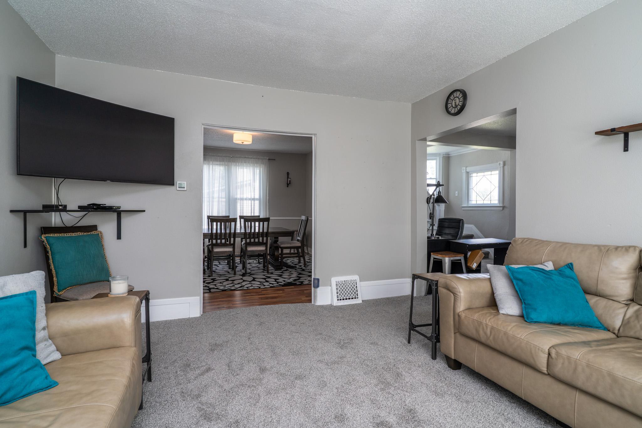434 Bridge Street, Crookston MN 56716 - Photo 5 of 29