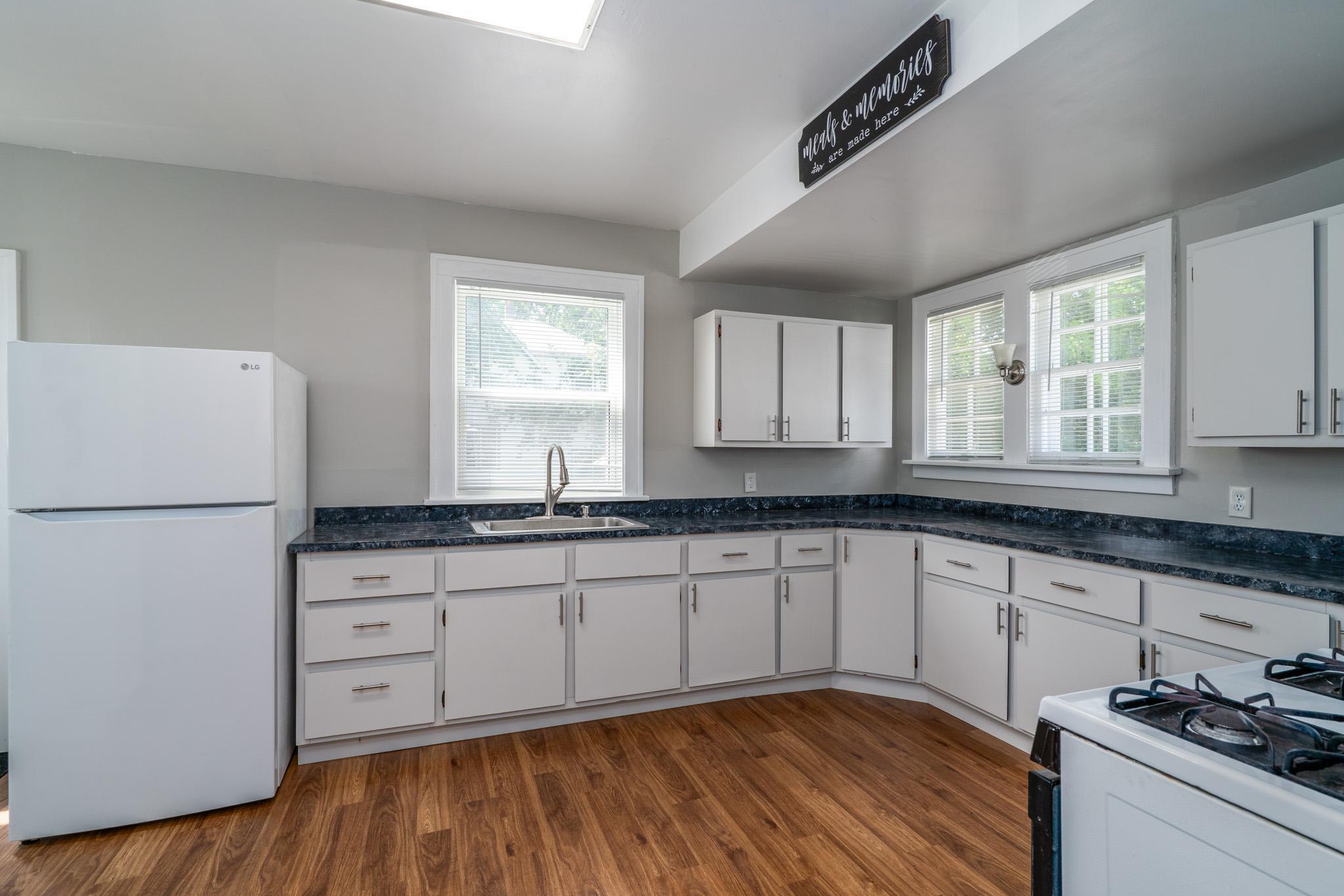 434 Bridge Street, Crookston MN 56716 - Photo 8 of 29