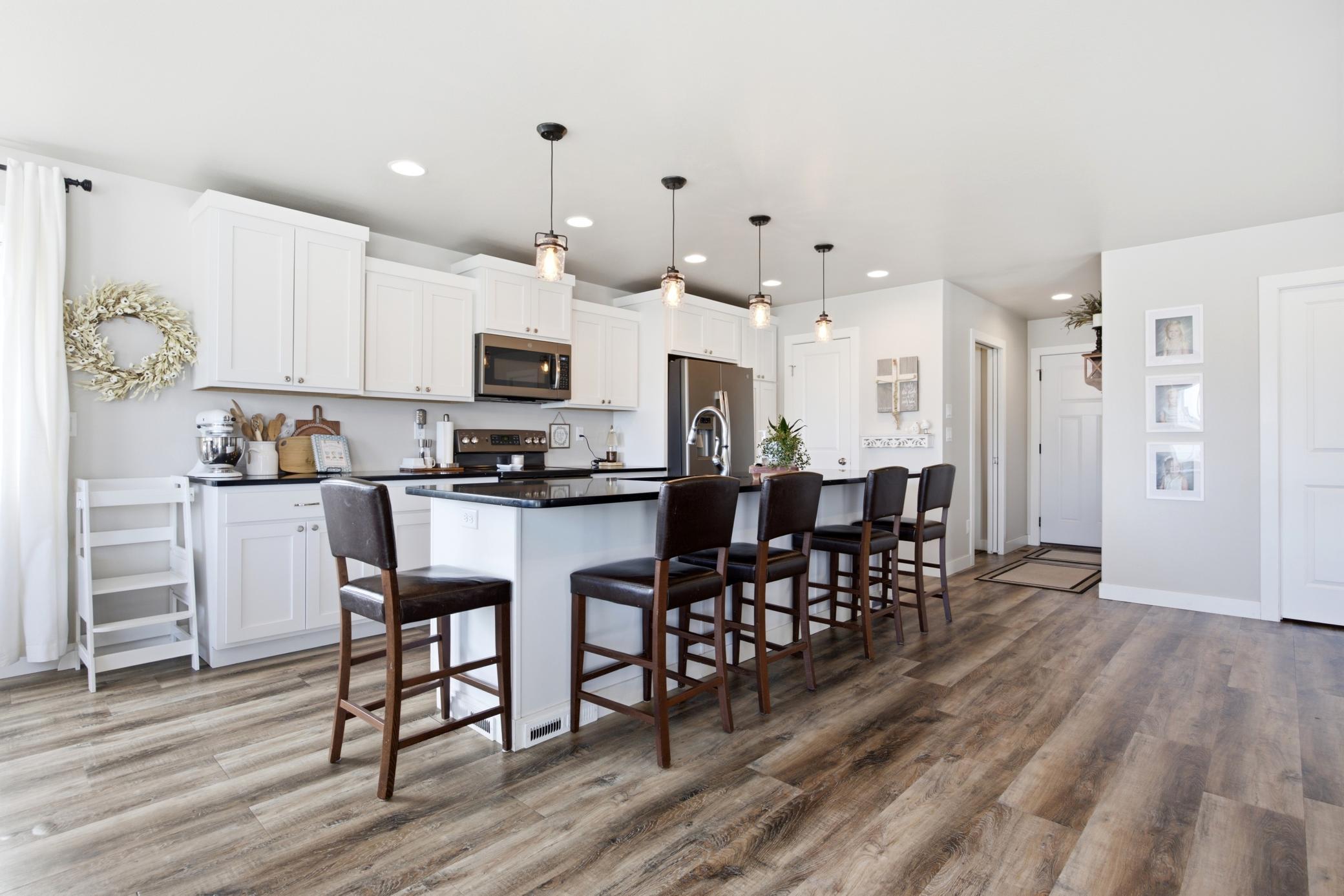 504 6th Street E, Horace ND 58047 - Photo 11 of 50