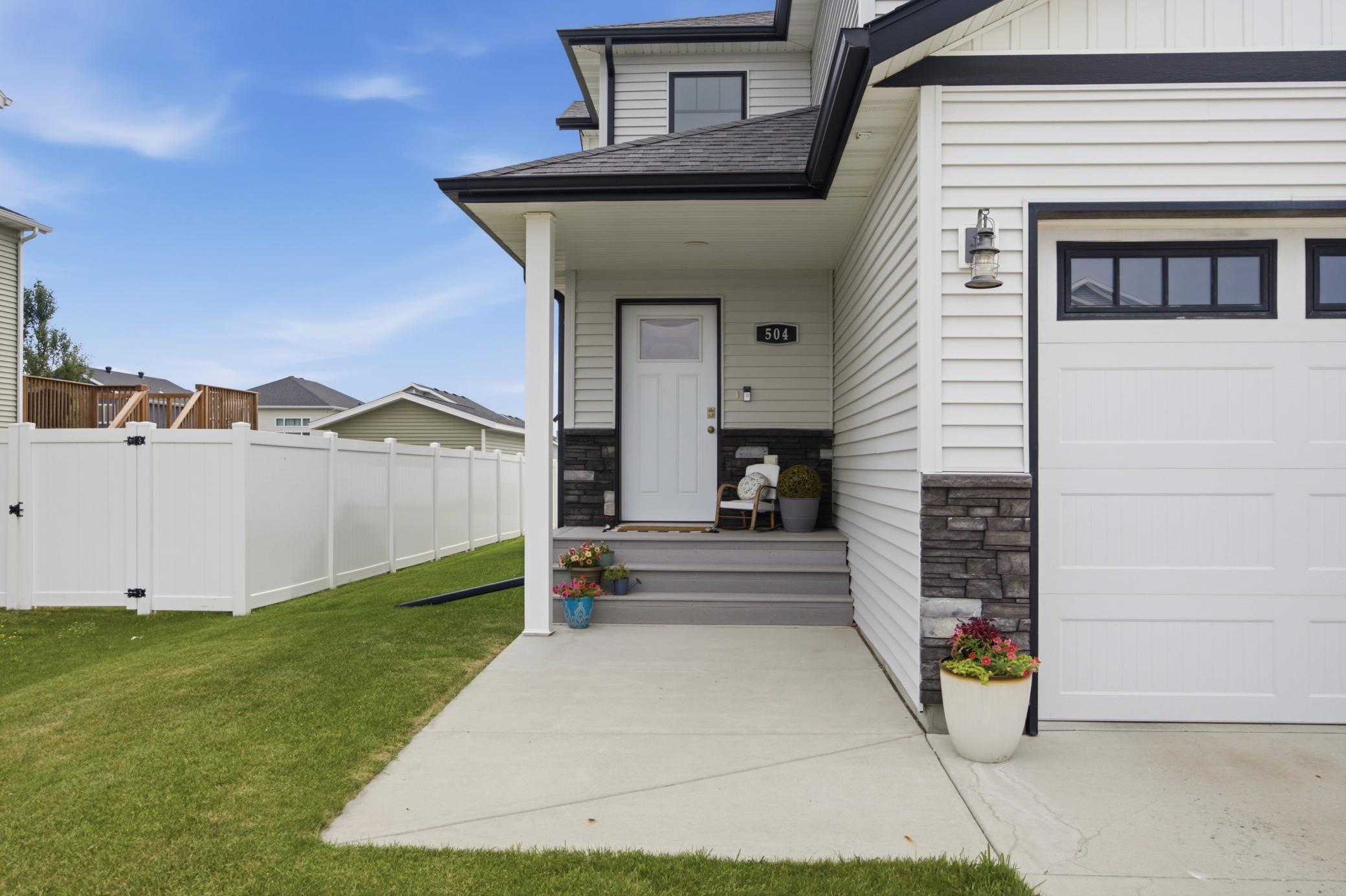 504 6th Street E, Horace ND 58047 - Photo 3 of 50