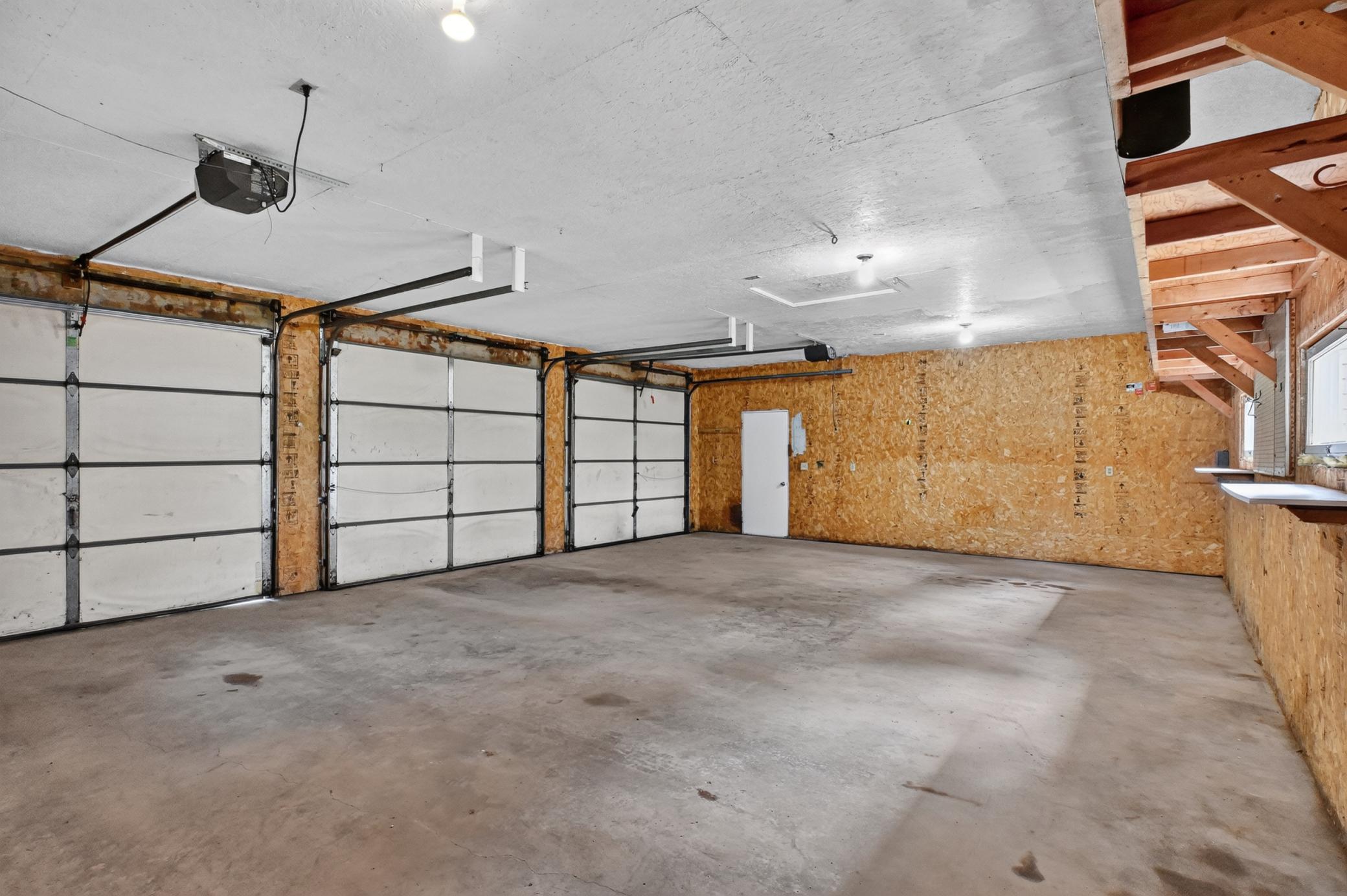 1920 single family home for sale at 105 Anderson Street in Brandon, MN — 3 bed, 2 bath (photo 35 of 55)