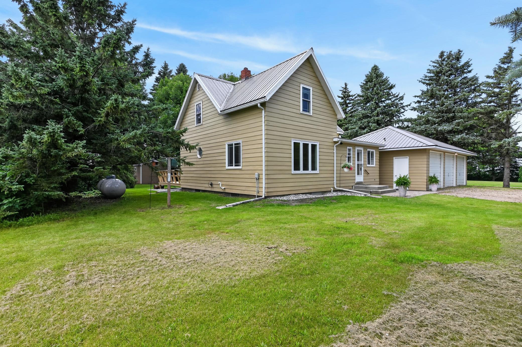1920 single family home for sale at 105 Anderson Street in Brandon, MN — 3 bed, 2 bath (photo 43 of 55)