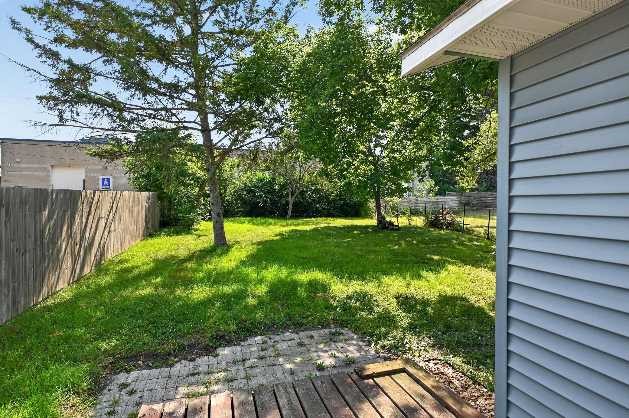 1950 single family home for sale at 1405 Fillmore Street in Alexandria, MN — 3 bed, 2 bath (photo 4 of 38)