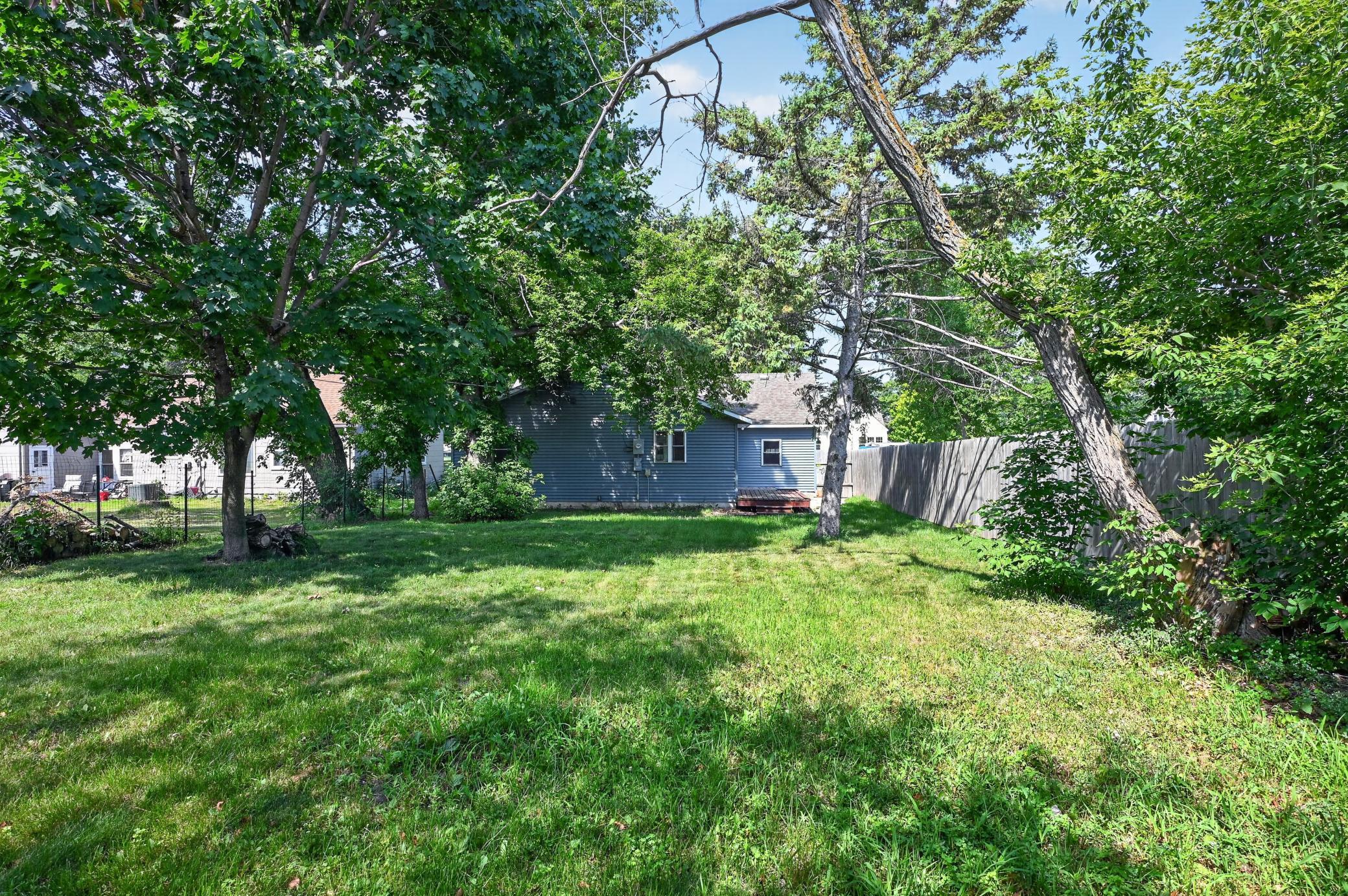 1950 single family home for sale at 1405 Fillmore Street in Alexandria, MN — 3 bed, 2 bath (photo 5 of 38)