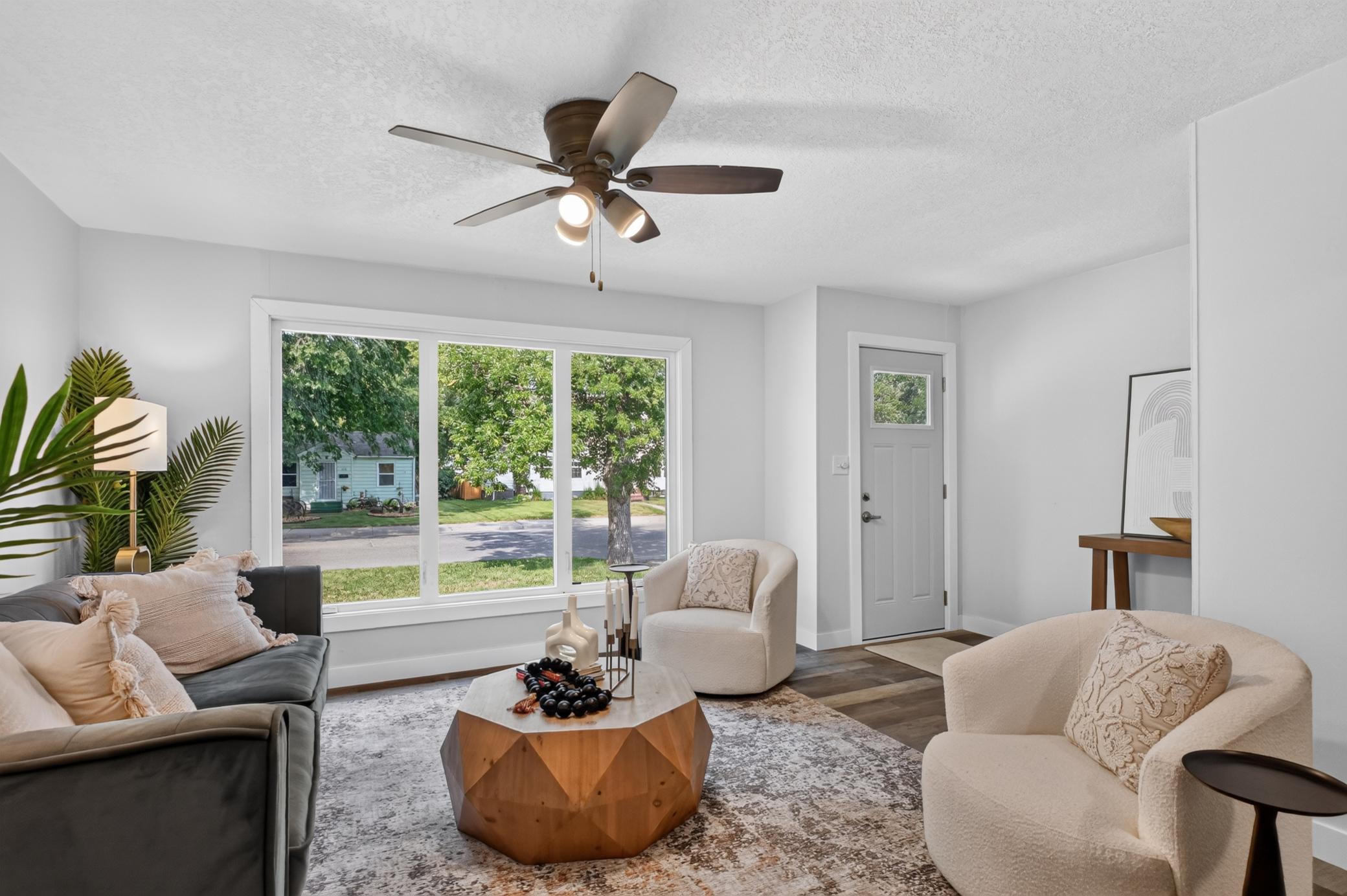 1950 single family home for sale at 1405 Fillmore Street in Alexandria, MN — 3 bed, 2 bath (photo 9 of 38)