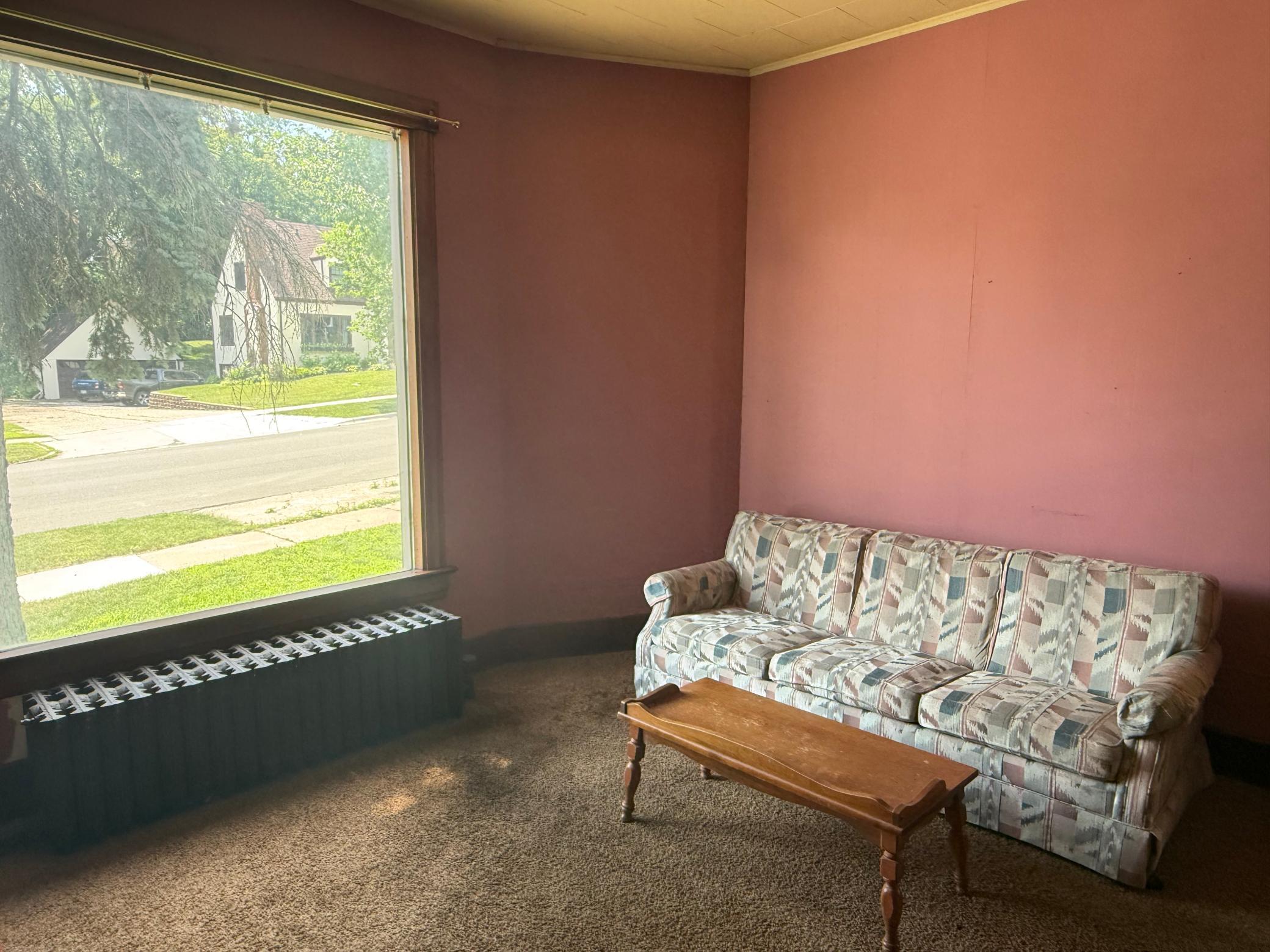 528 W Summit Avenue, Fergus Falls MN 56537 - Photo 9 of 31