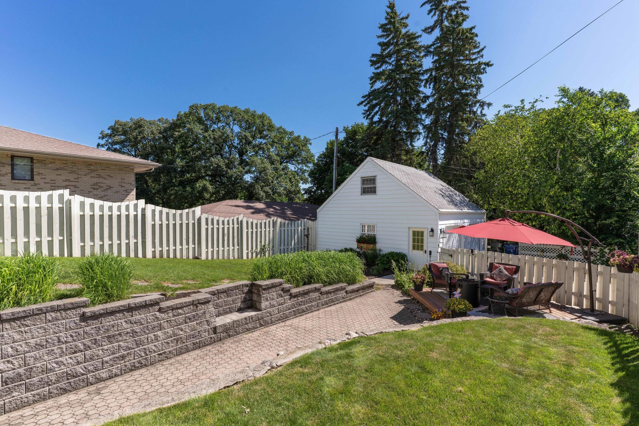 208 N Broadway, Fergus Falls MN 56537 - Photo 28 of 31