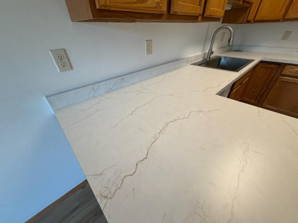 1010 Oak Place, West Fargo ND 58078 - Photo 11 of 68