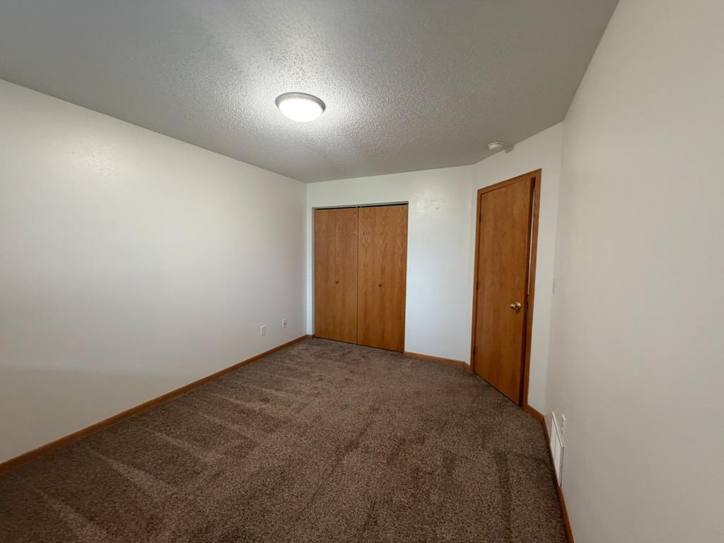 1010 Oak Place, West Fargo ND 58078 - Photo 46 of 68