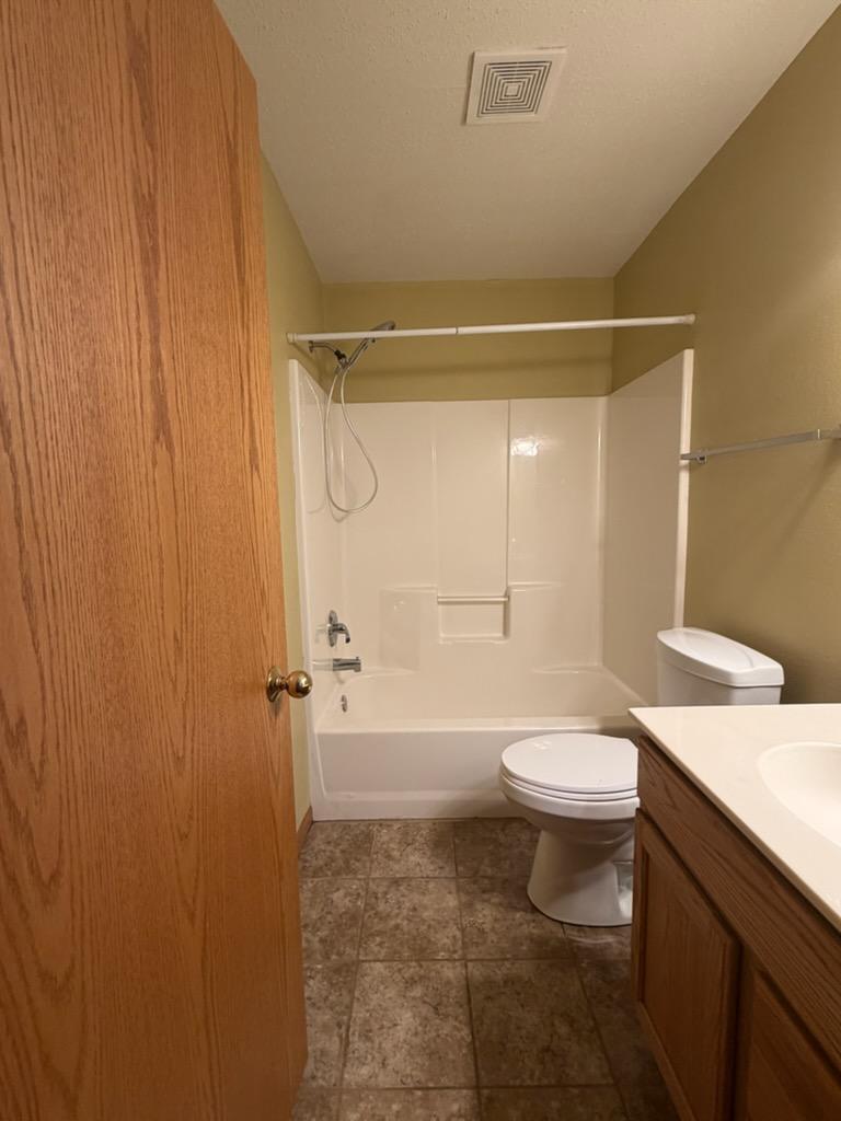 1010 Oak Place, West Fargo ND 58078 - Photo 48 of 68