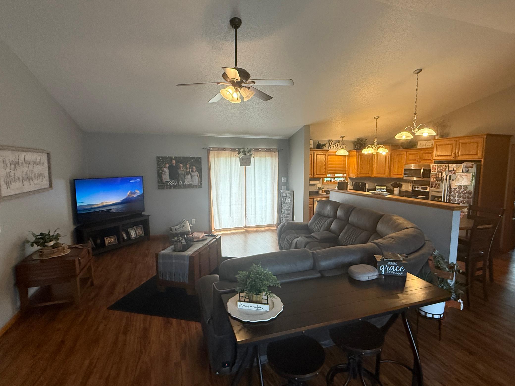 2005 single family home for sale at 703 7th Street W in Ada, MN — 4 bed, 3 bath (photo 13 of 41)