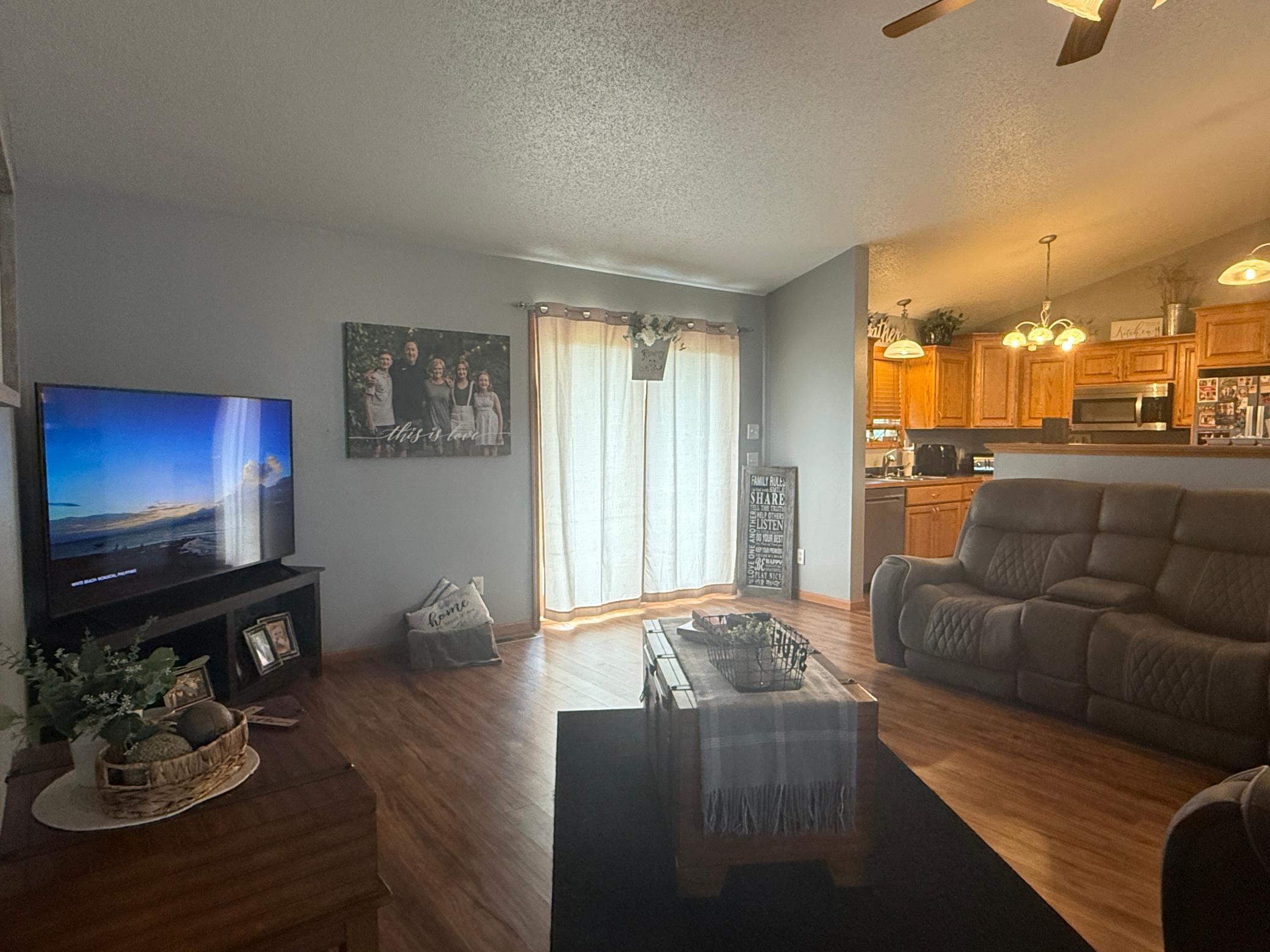 2005 single family home for sale at 703 7th Street W in Ada, MN — 4 bed, 3 bath (photo 14 of 41)