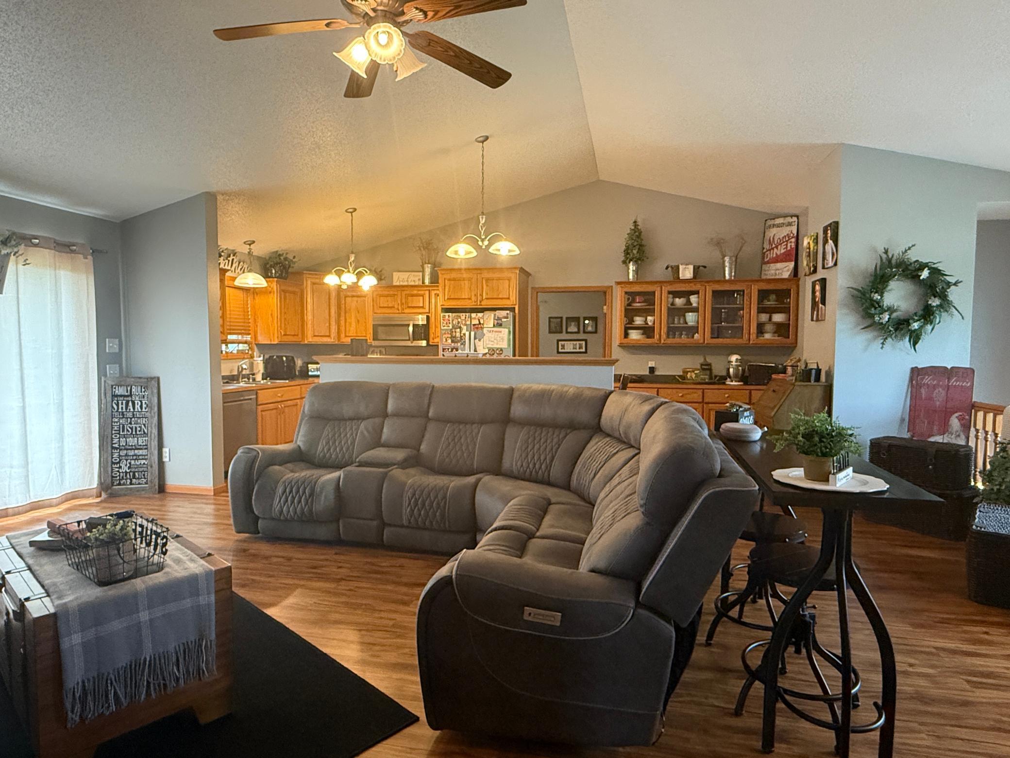 2005 single family home for sale at 703 7th Street W in Ada, MN — 4 bed, 3 bath (photo 15 of 41)