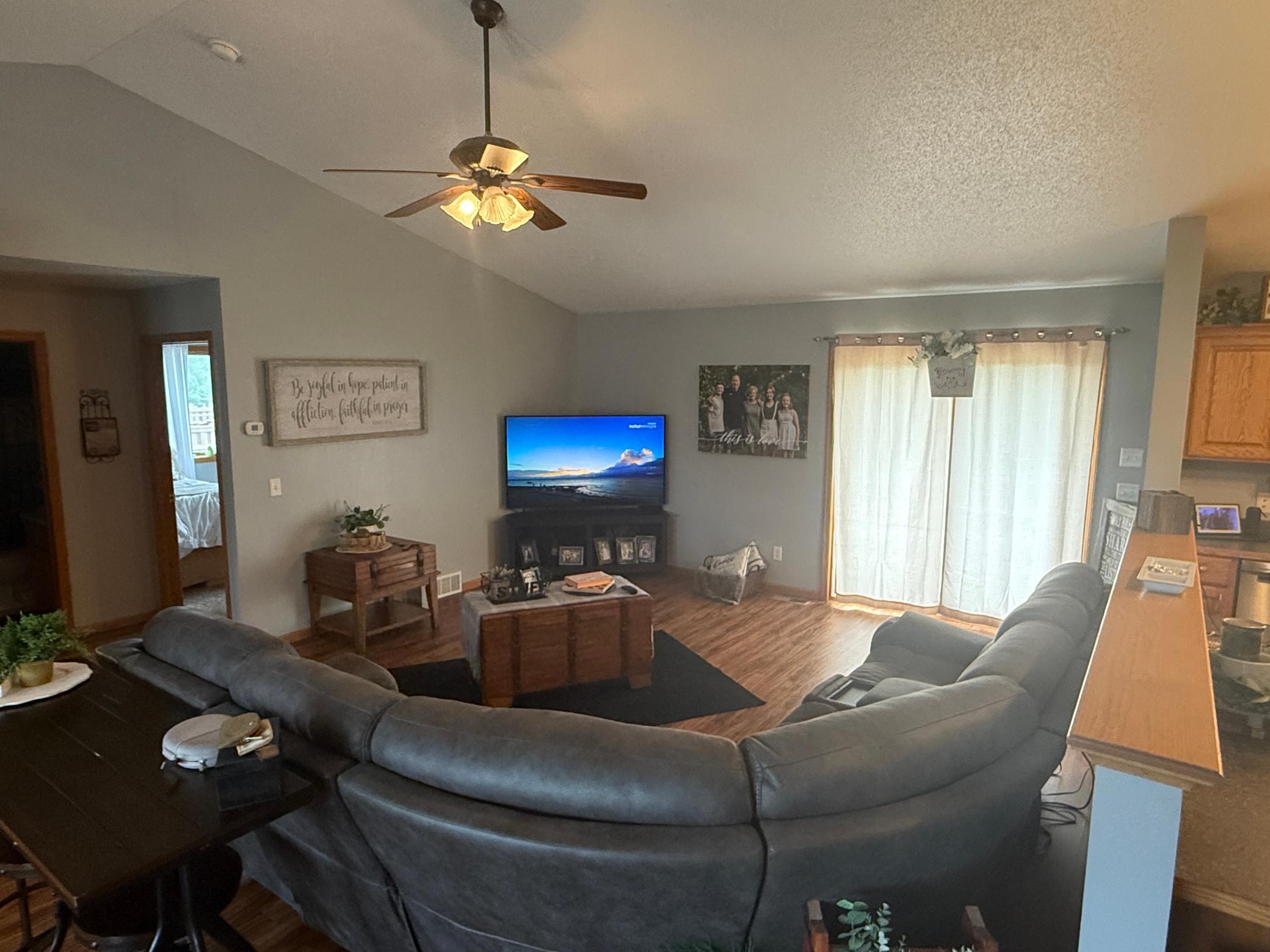 2005 single family home for sale at 703 7th Street W in Ada, MN — 4 bed, 3 bath (photo 16 of 41)